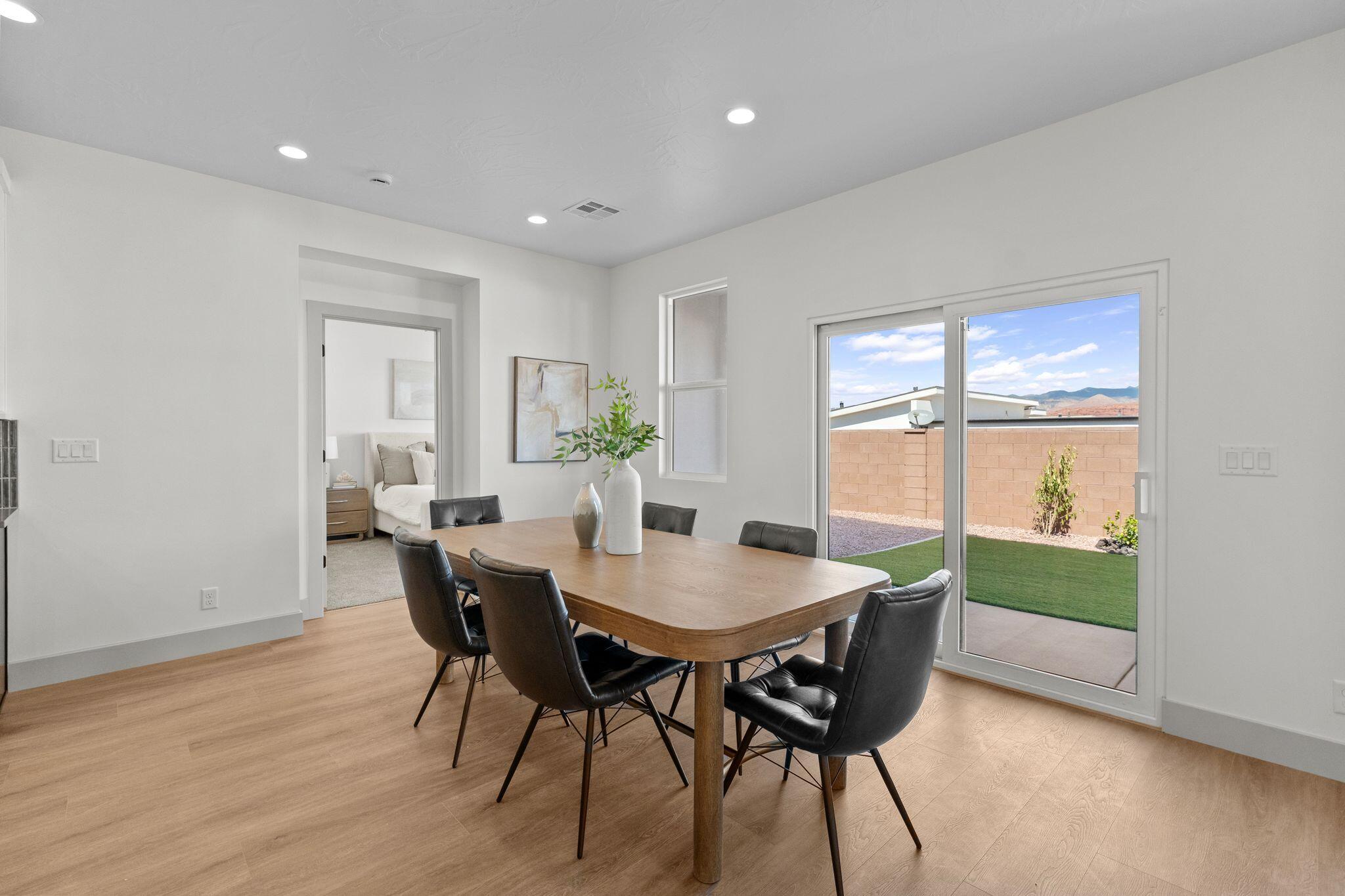 DESERT RIDGE ESTATES - Residential