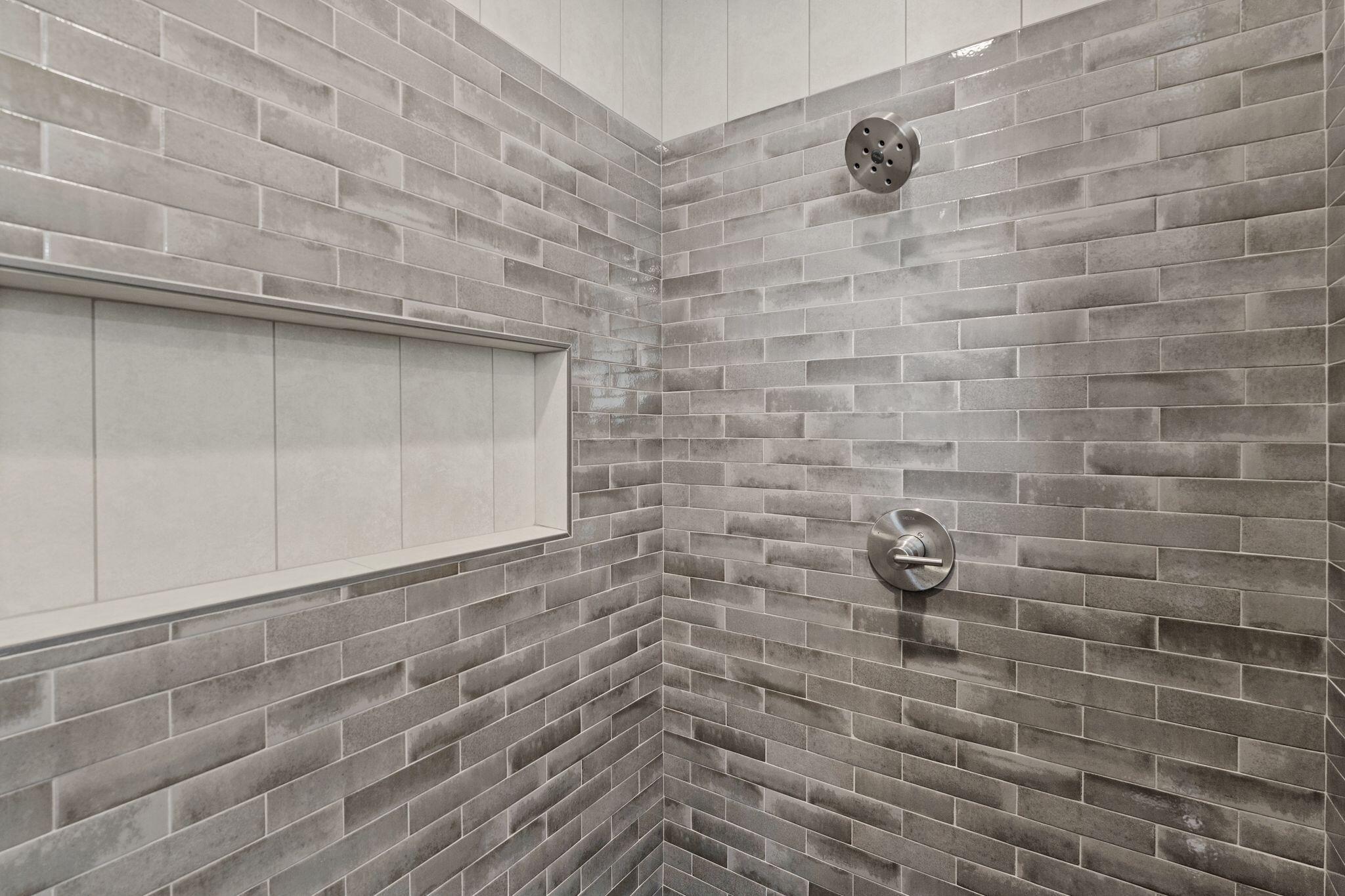 DESERT RIDGE ESTATES - Residential