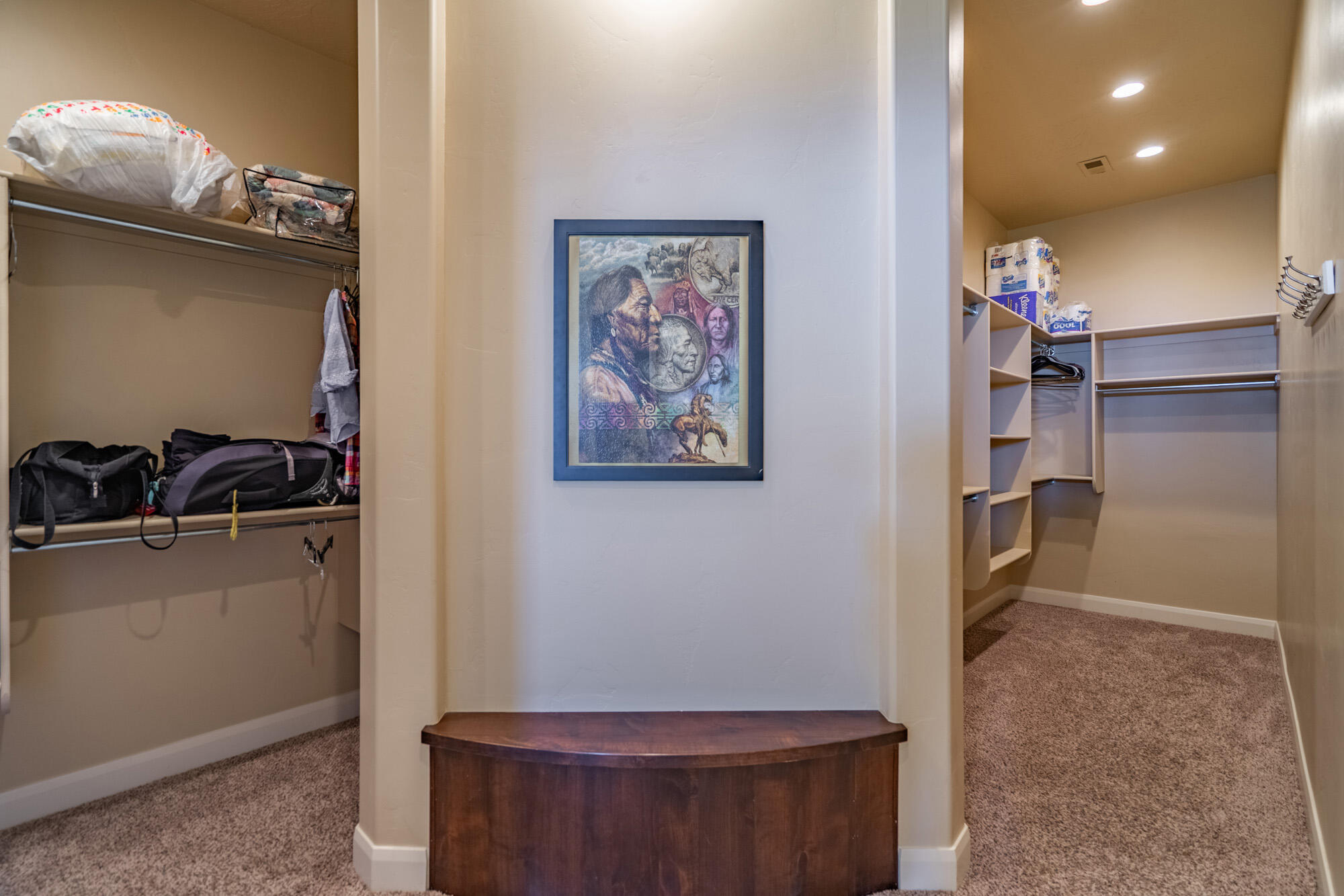 LEDGES OF ST GEORGE - Residential