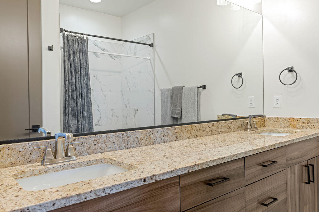 SAGE VILLAS - Residential