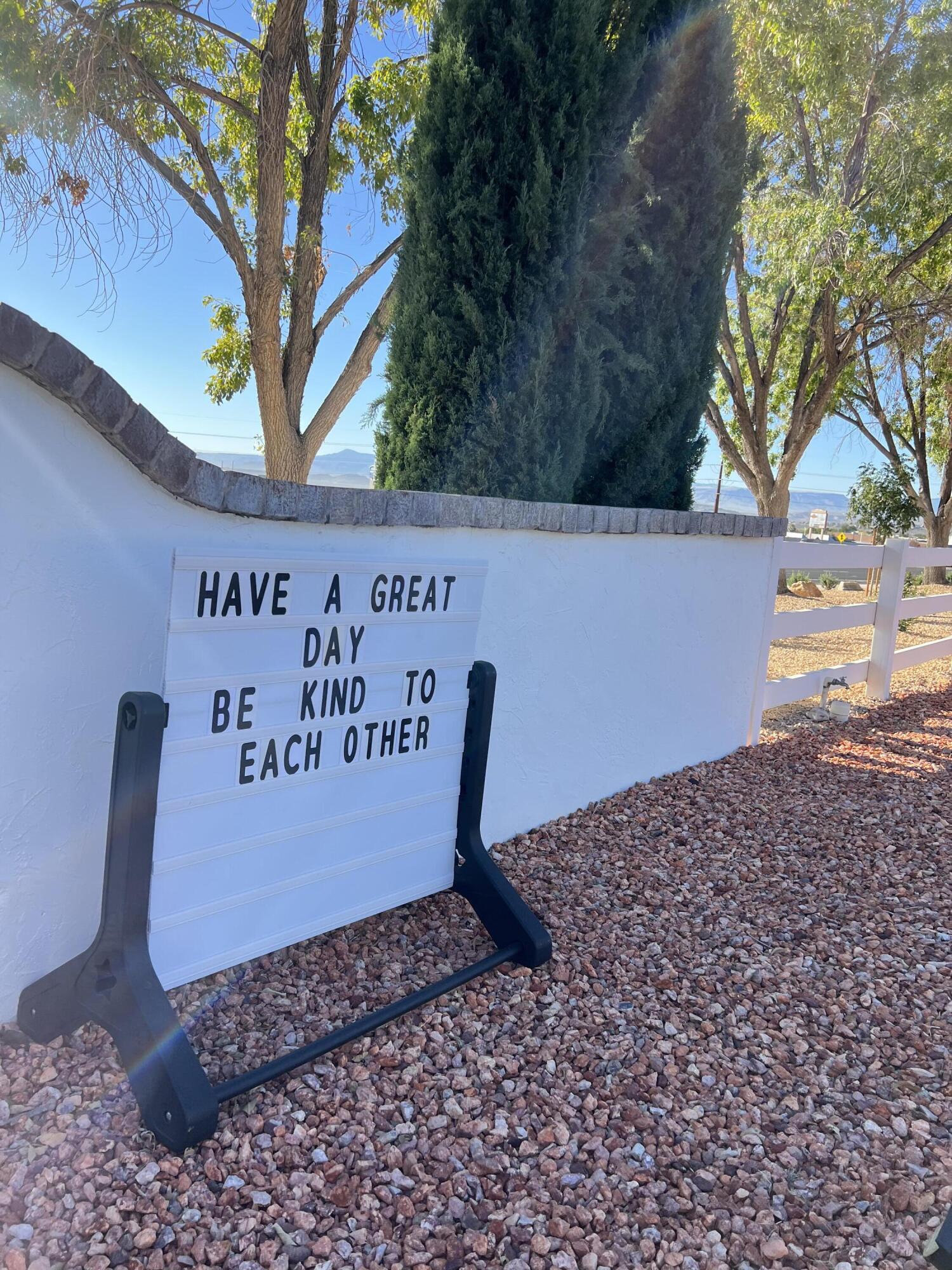 CANYON BREEZE RV RESORT - Residential