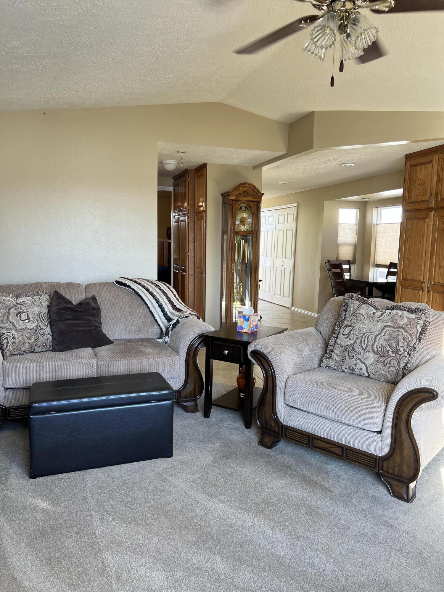 CANYON BREEZE RV RESORT - Residential