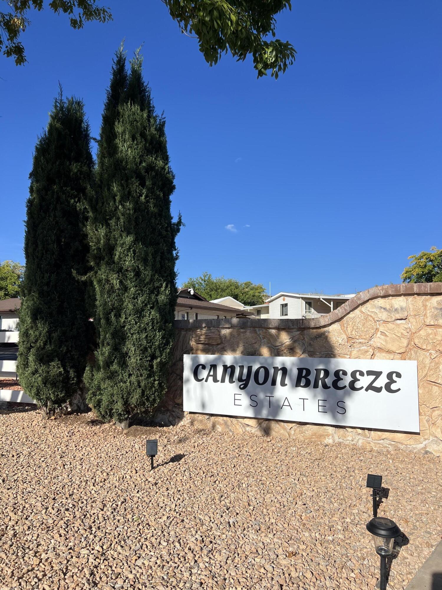 CANYON BREEZE RV RESORT - Residential