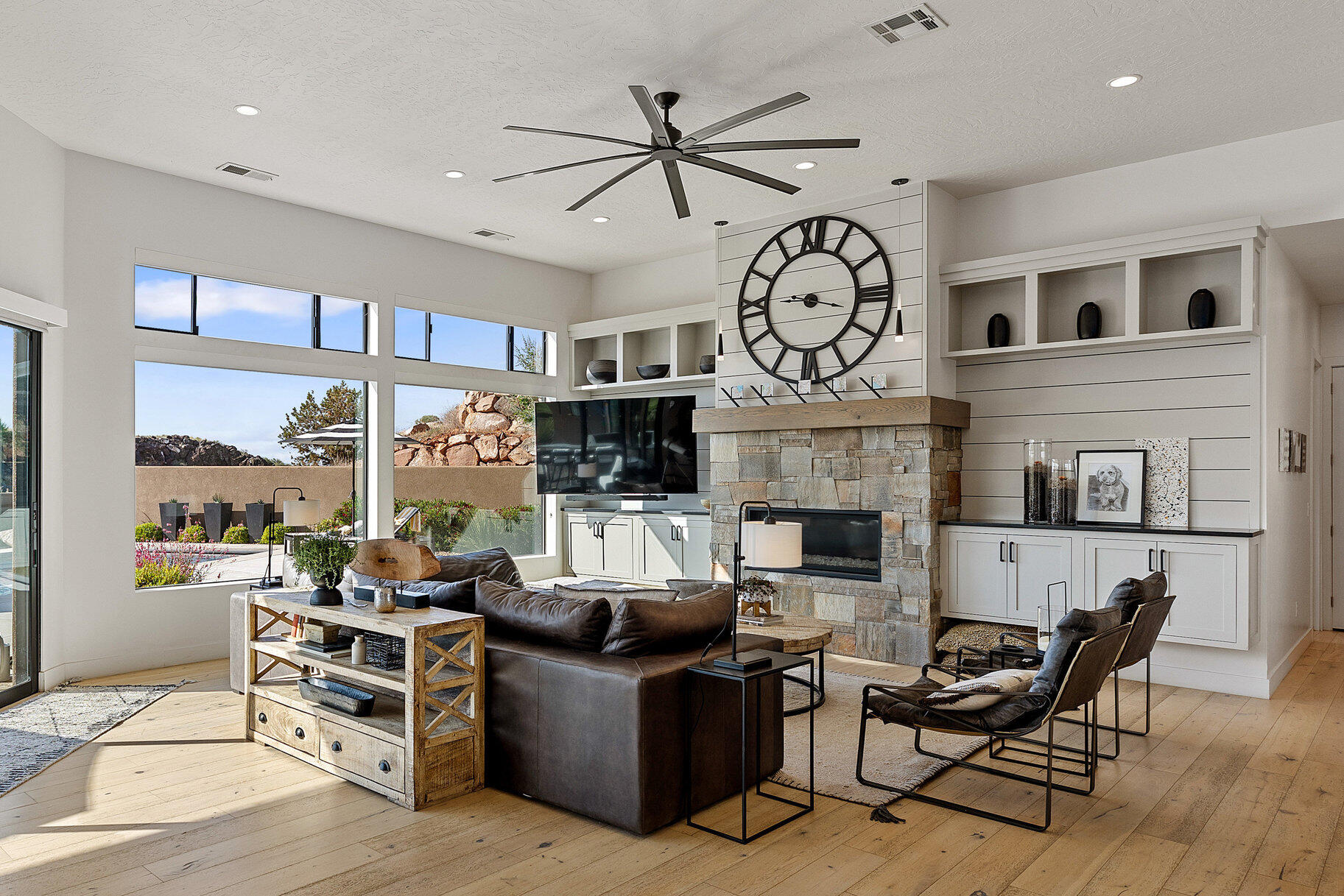 LEDGES OF ST GEORGE - Residential