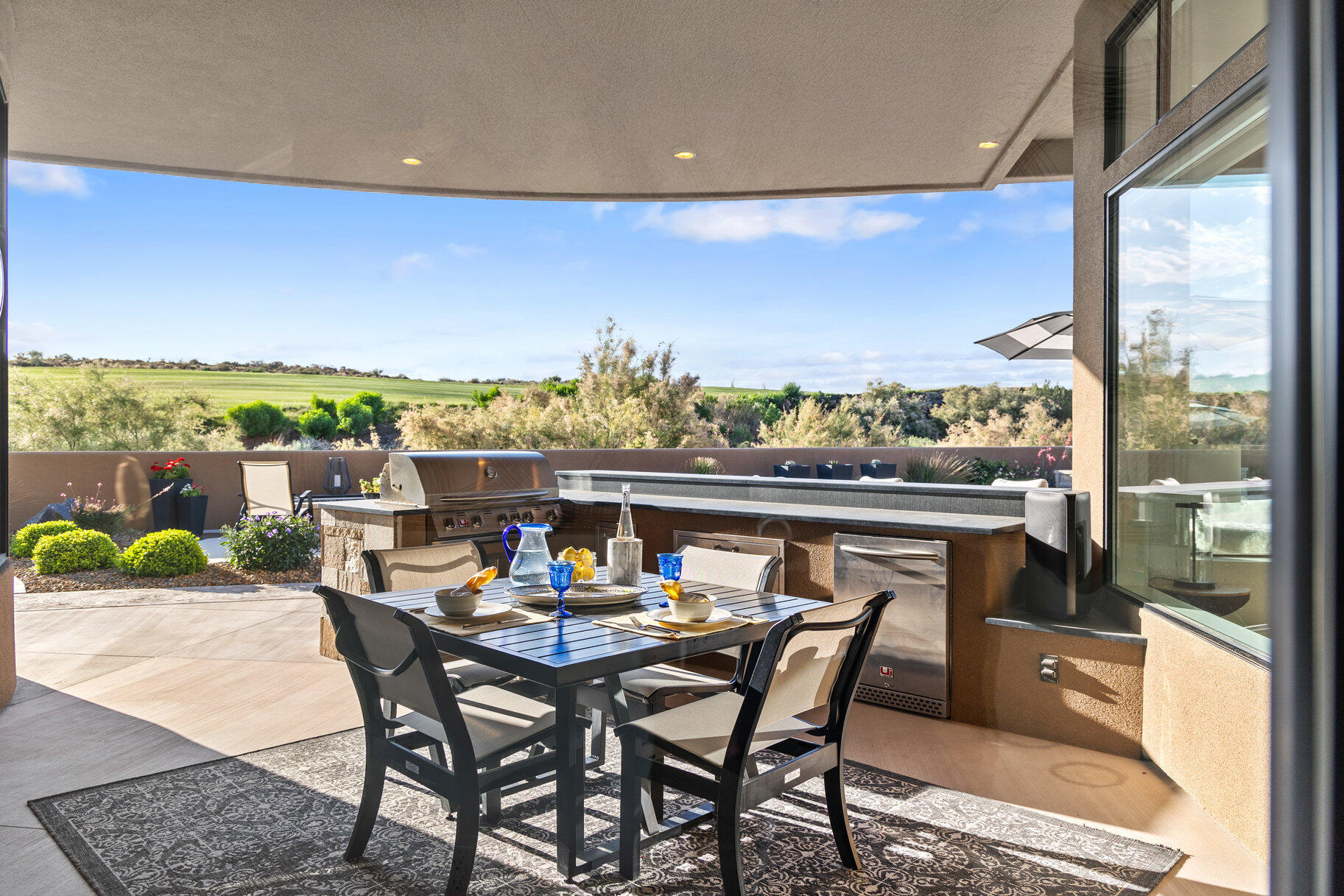 LEDGES OF ST GEORGE - Residential