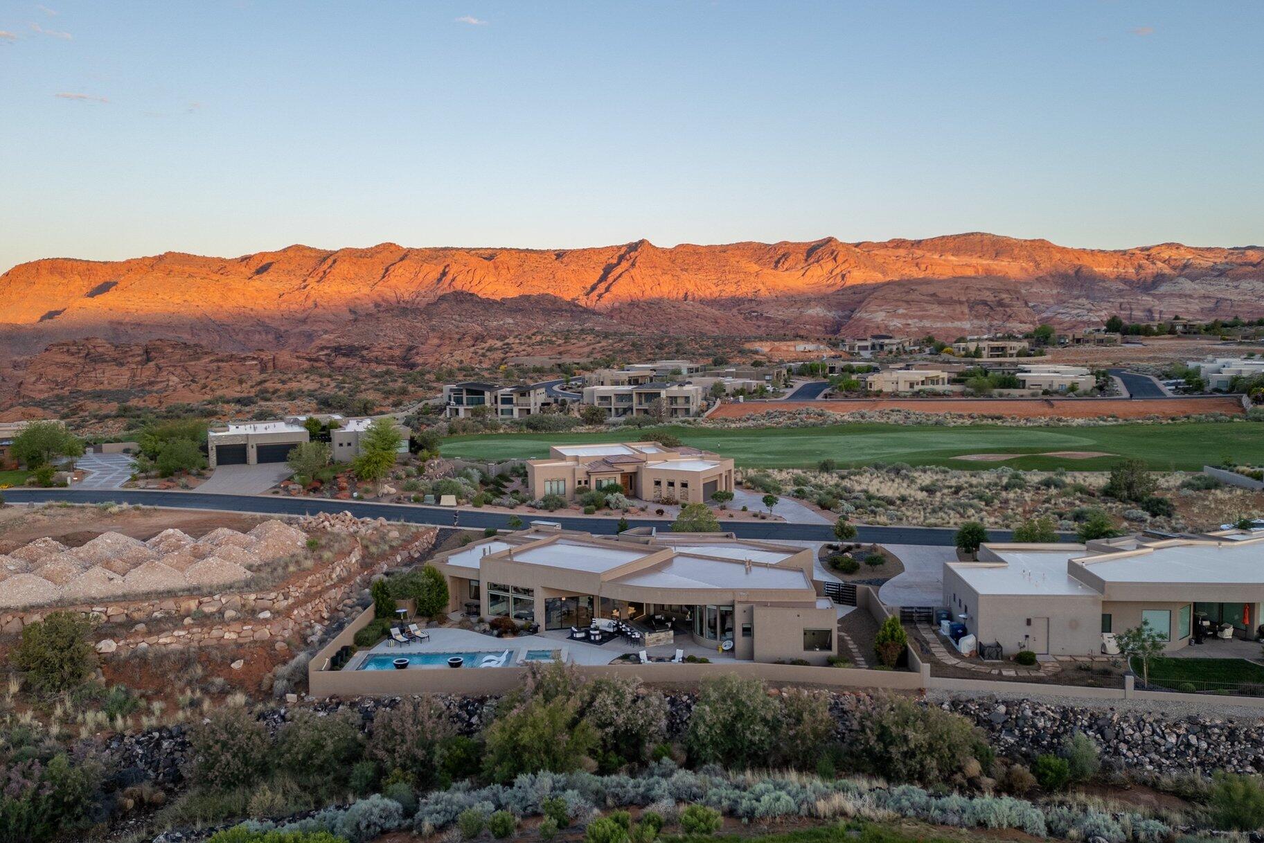 LEDGES OF ST GEORGE - Residential