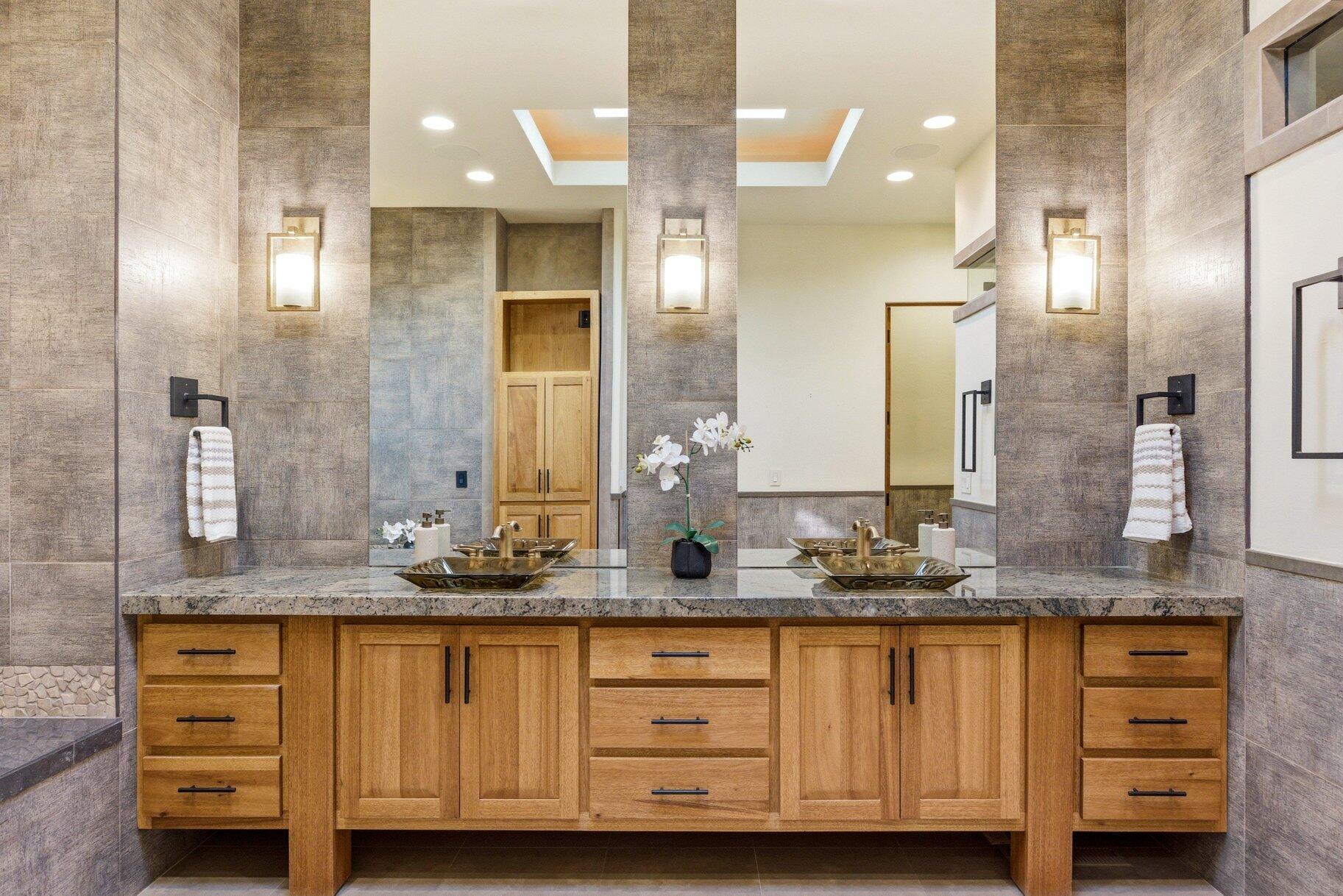 RESERVE OF ENTRADA SNOW CANYON PATIO HOMES - Residential