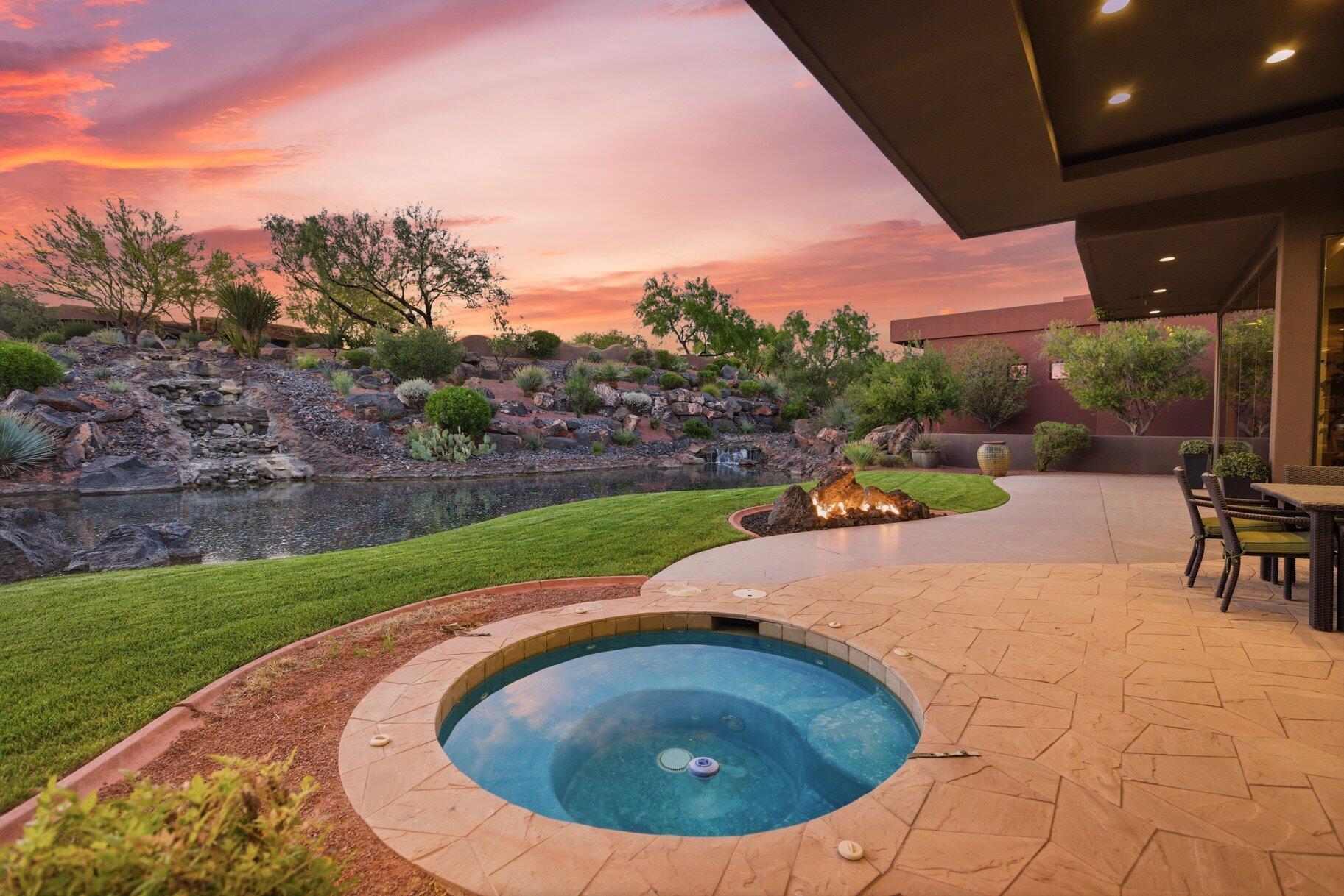 RESERVE OF ENTRADA SNOW CANYON PATIO HOMES - Residential