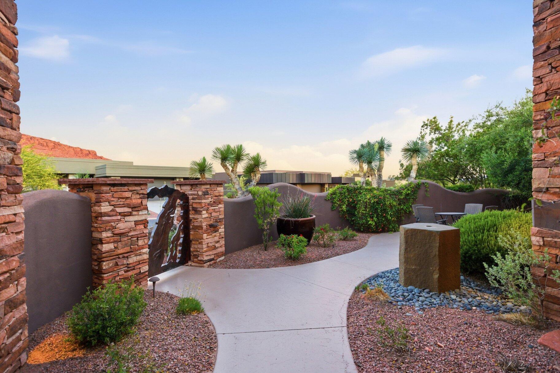 RESERVE OF ENTRADA SNOW CANYON PATIO HOMES - Residential