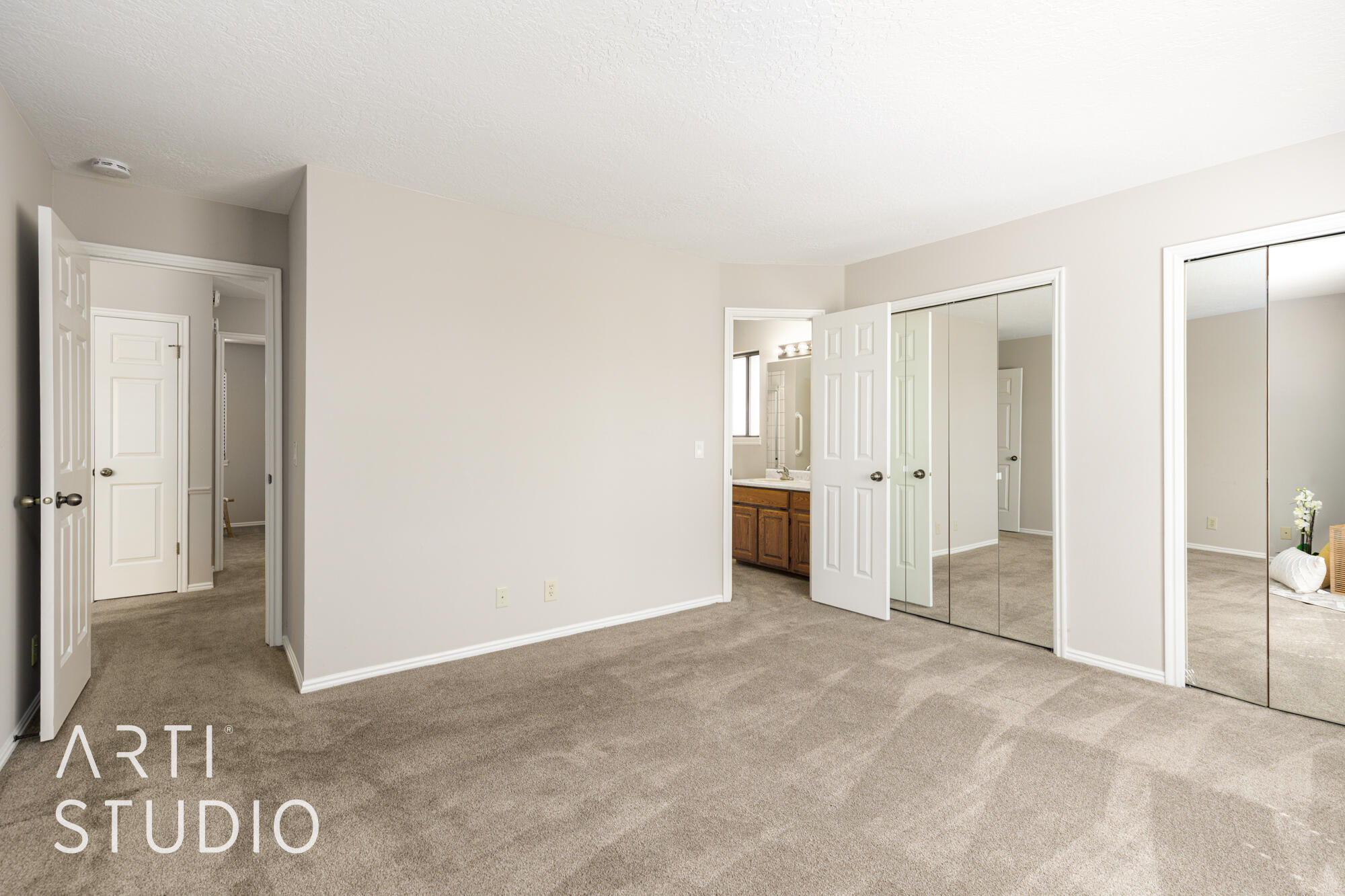 PALM MEADOWS TOWNHOMES - Residential