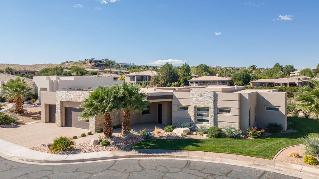 Photo of 1622 S Agate CIR, Saint George, UT 84770 (MLS # 26-277149)