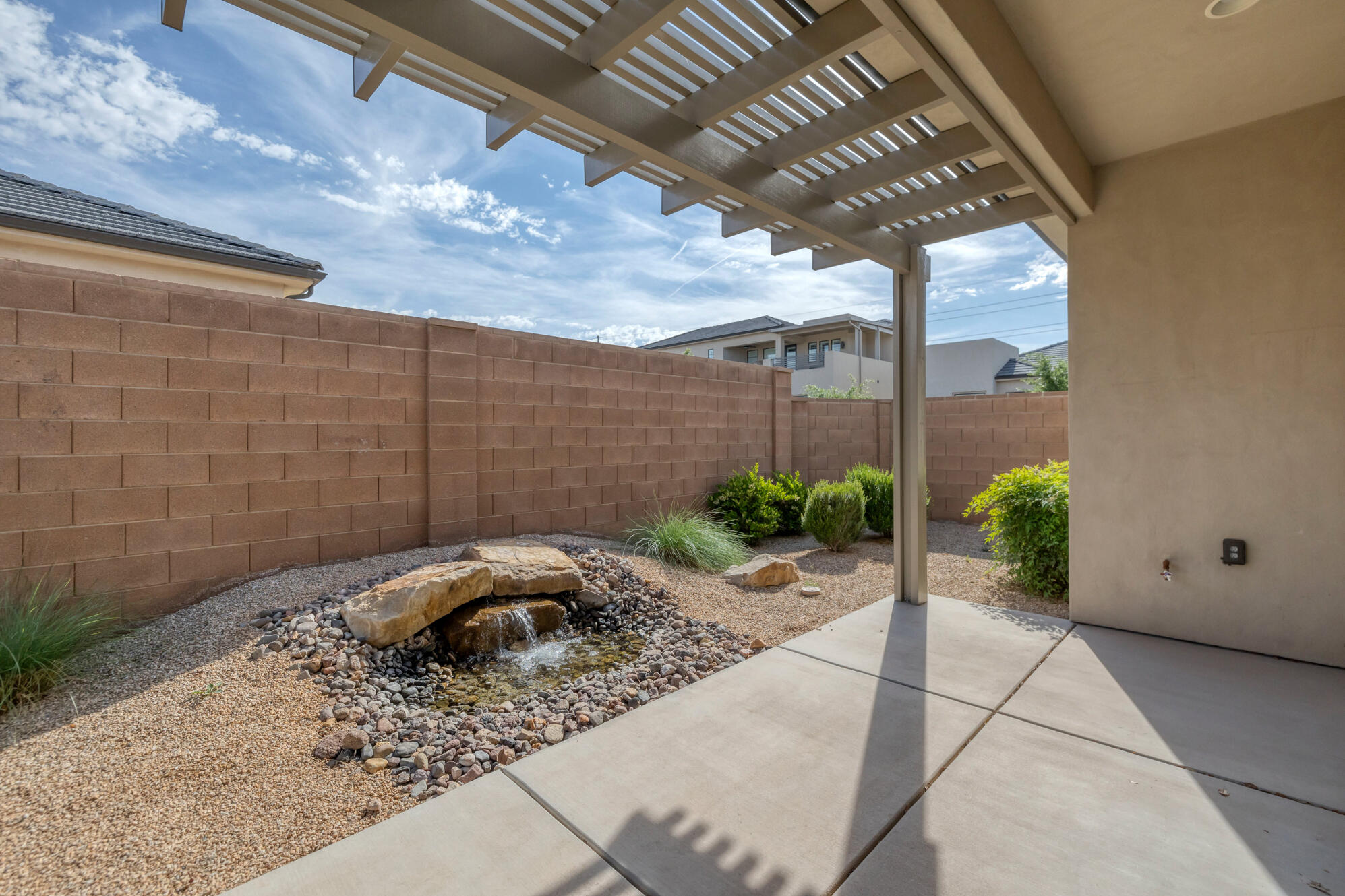 VILLAS AT SUN RIVER - Residential