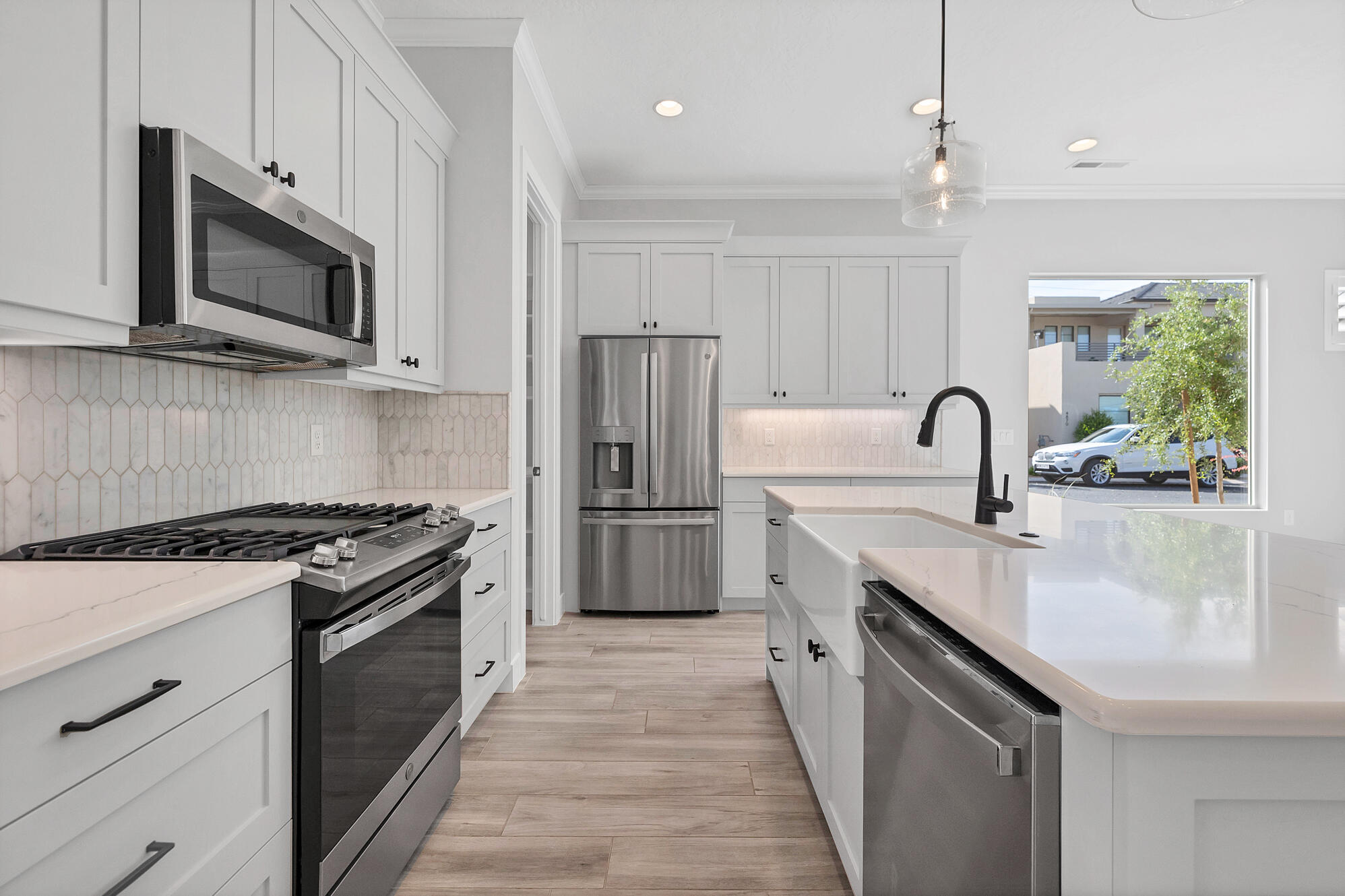 VILLAS AT SUN RIVER - Residential