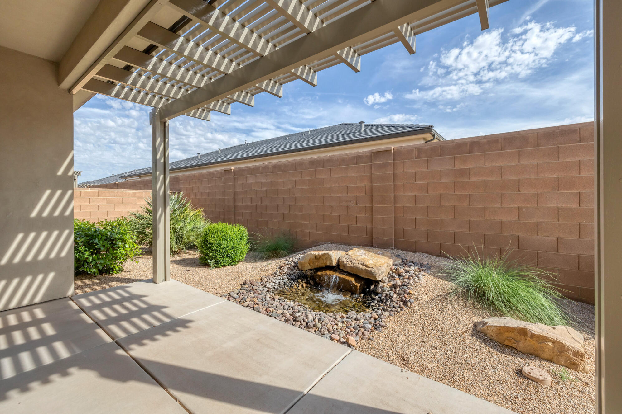 VILLAS AT SUN RIVER - Residential