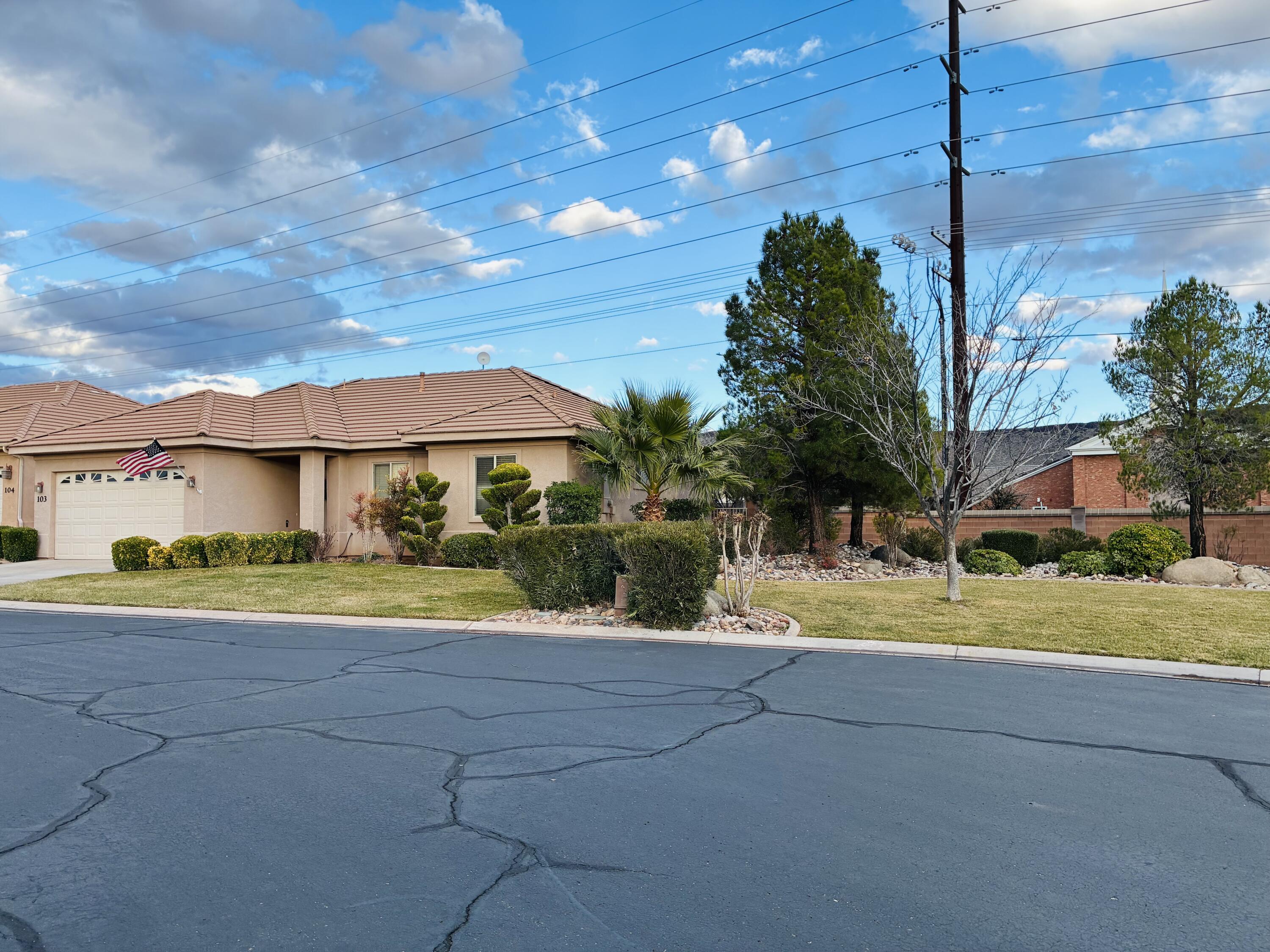 SPRINGFIELD TH - Residential