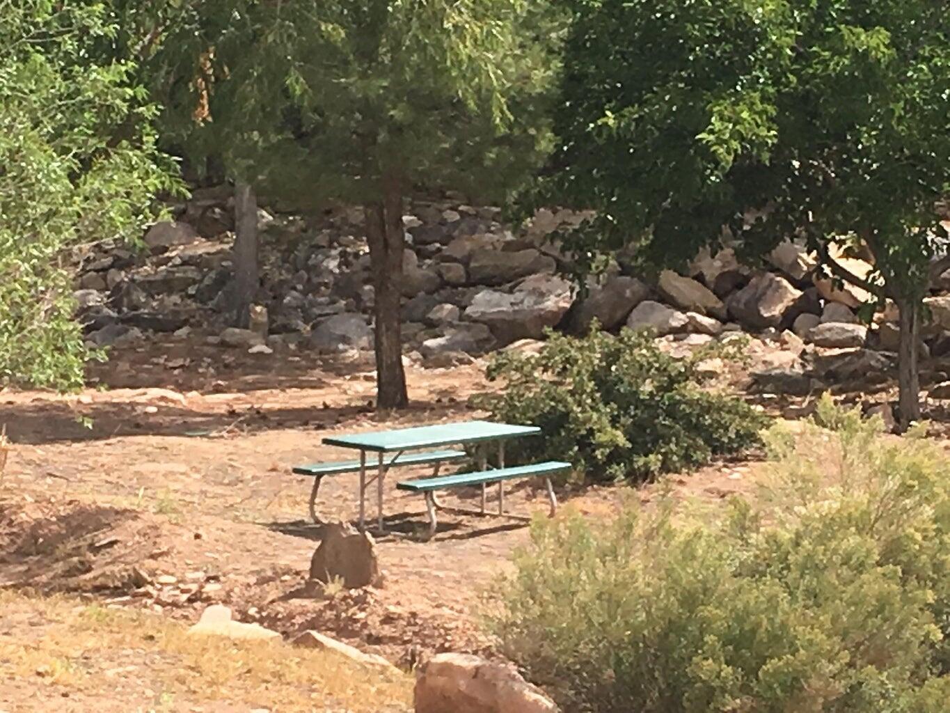 HARRISBURG LAKESIDE ESTATES - Residential