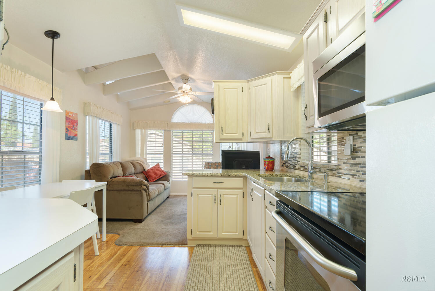 HARRISBURG LAKESIDE ESTATES - Residential