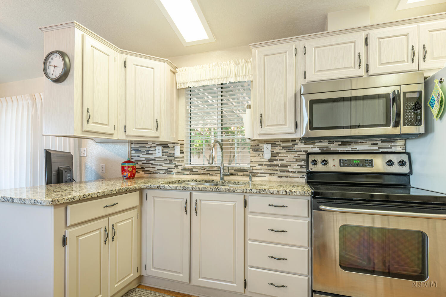 HARRISBURG LAKESIDE ESTATES - Residential