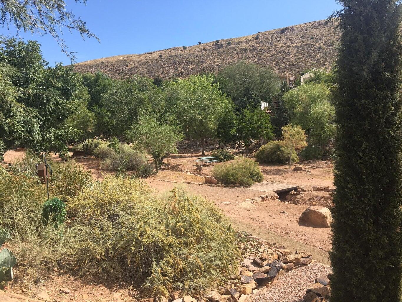 HARRISBURG LAKESIDE ESTATES - Residential