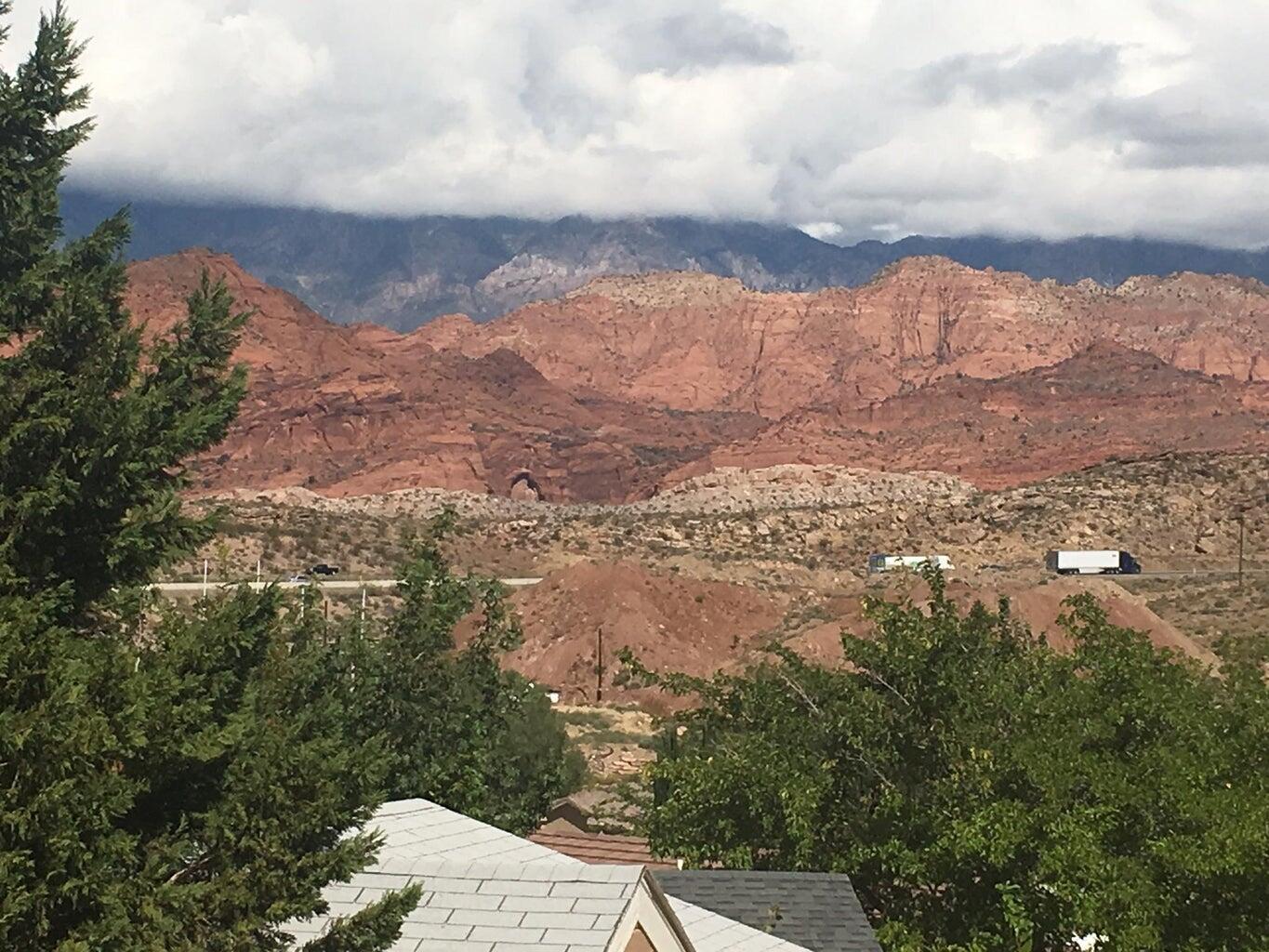 HARRISBURG LAKESIDE ESTATES - Residential