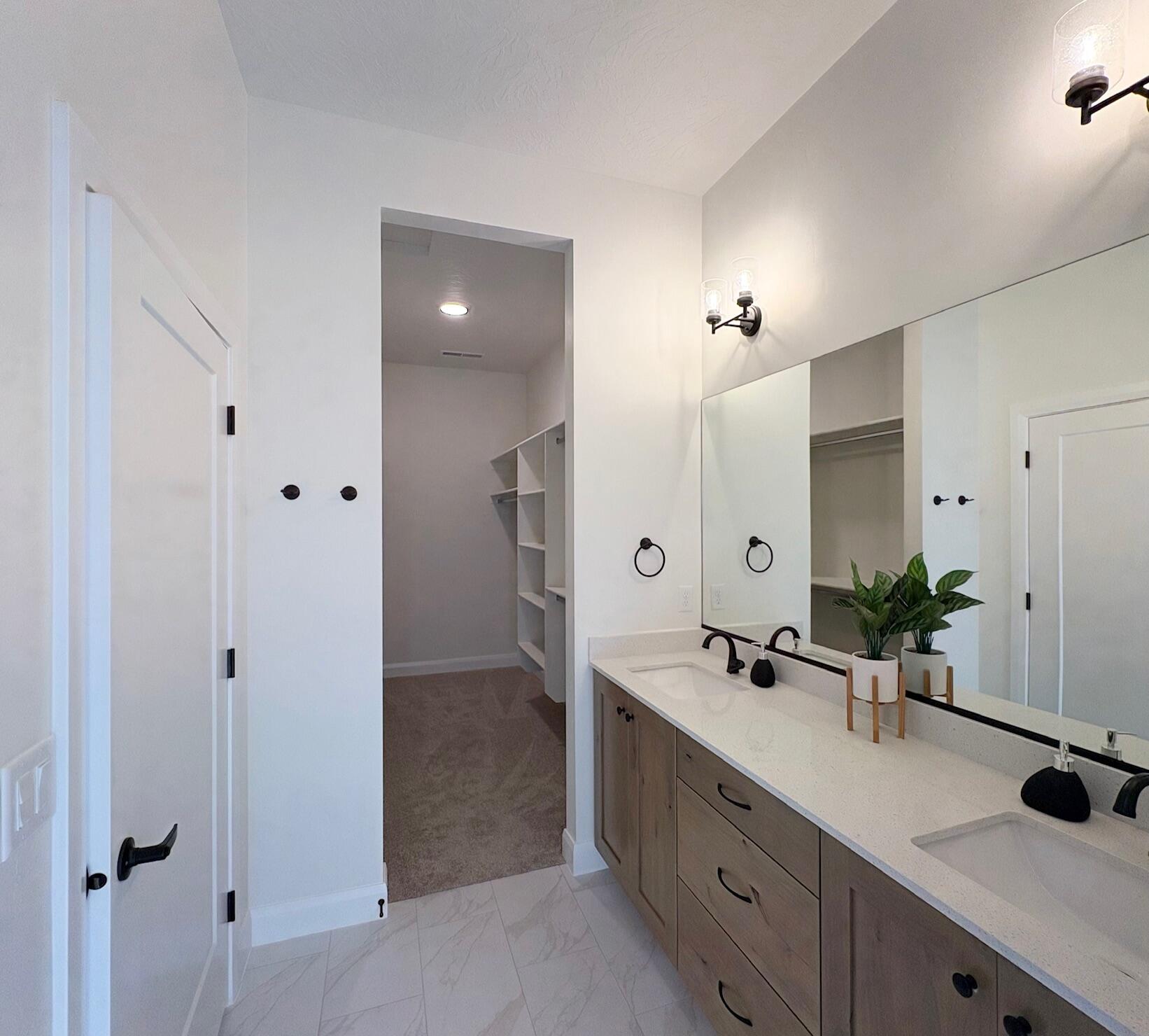 PARAISO - Residential