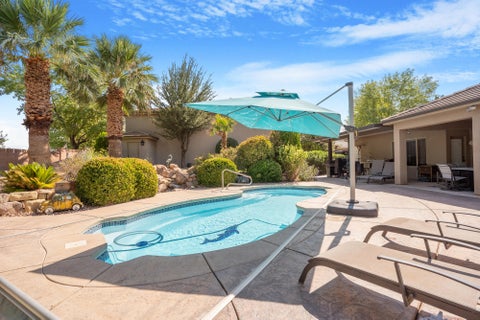 Tiny photo for 655 E Lost Ridge DR, Washington, UT 84780 (MLS # 26-276114)