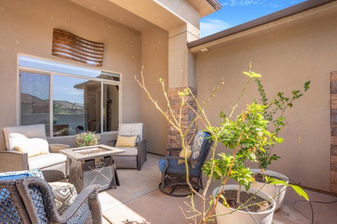 Tiny photo for 655 E Lost Ridge DR, Washington, UT 84780 (MLS # 26-276114)