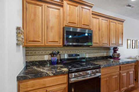 Tiny photo for 655 E Lost Ridge DR, Washington, UT 84780 (MLS # 26-276114)