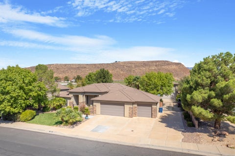 Tiny photo for 655 E Lost Ridge DR, Washington, UT 84780 (MLS # 26-276114)