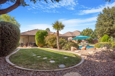 Tiny photo for 655 E Lost Ridge DR, Washington, UT 84780 (MLS # 26-276114)