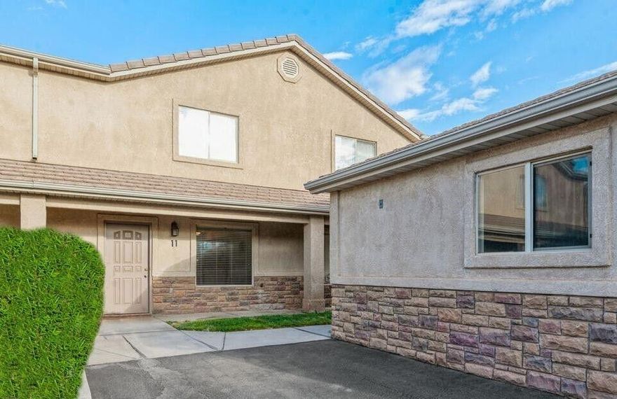 Updated Skyhawk Townhome Rarely available and close walk to the University, shopping, and restaurants. Updates include  LVP flooring, newer appliances, and water softener. Washer, dryer, and fridge are included in the sale.  The HOA takes great care of the landscaping, buildings, and pool.