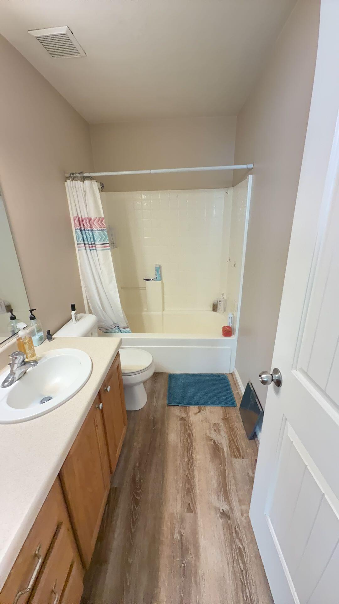 SKYHAWK TOWNHOMES - Residential