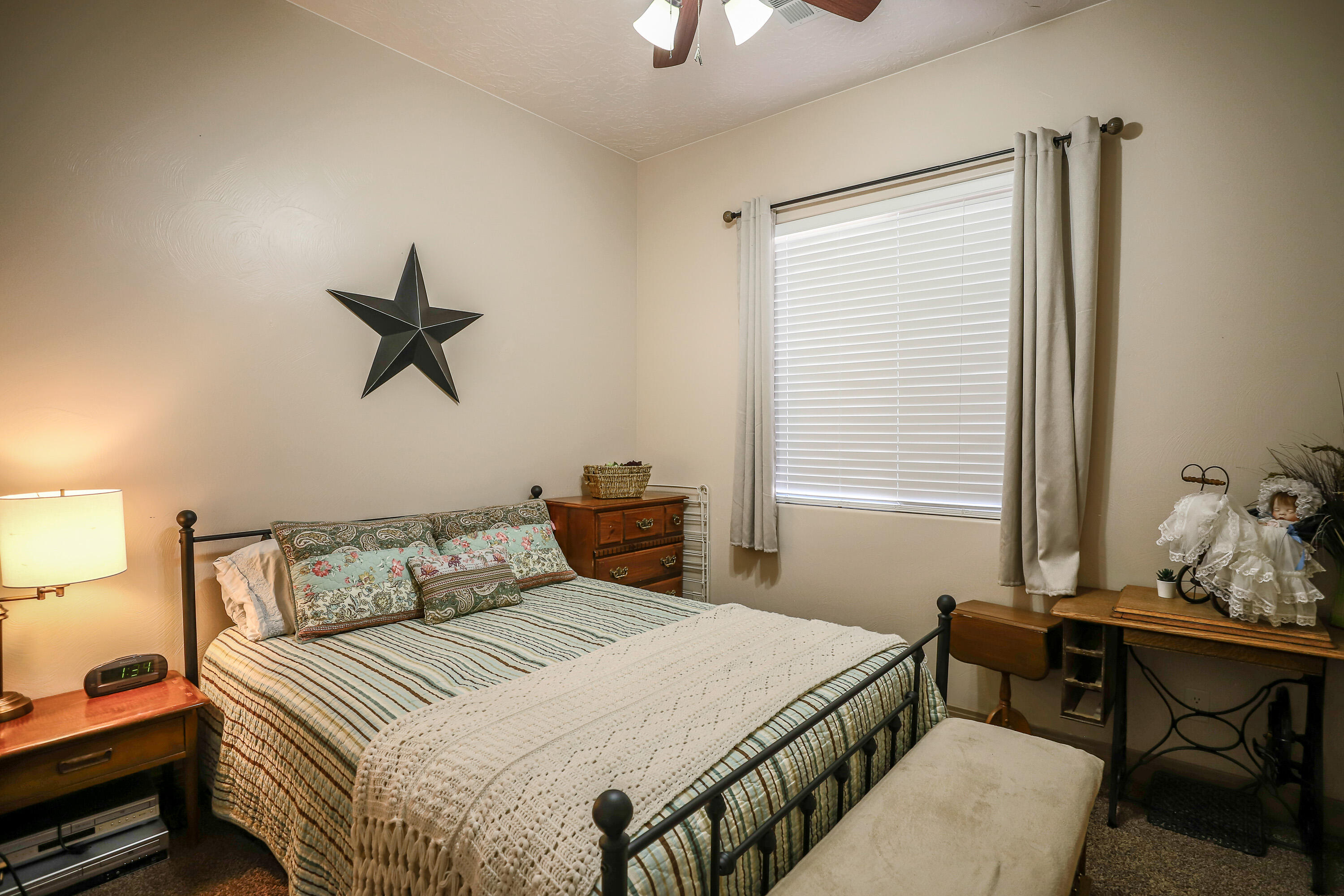 ALMOND HEIGHTS PARK - Residential