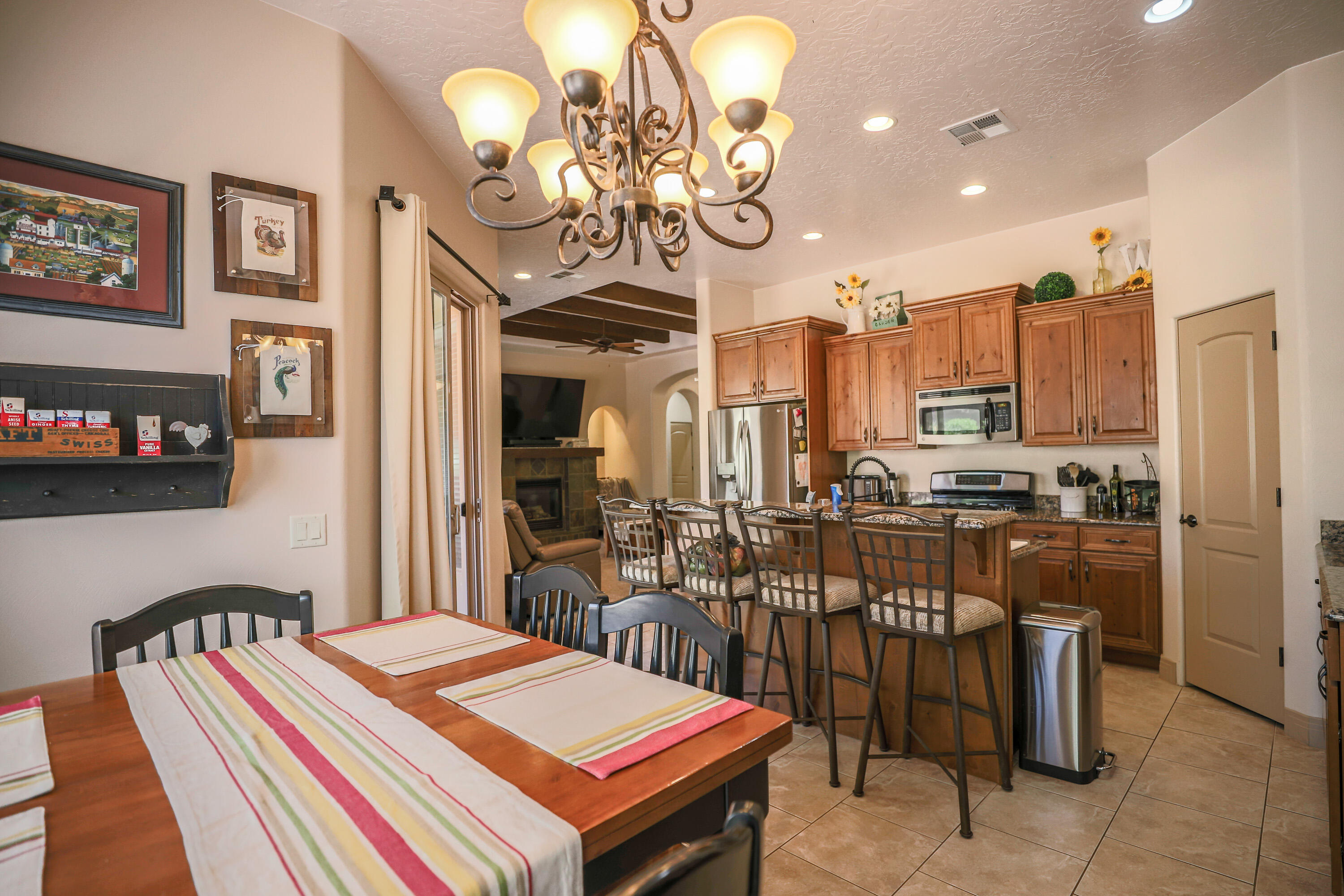 ALMOND HEIGHTS PARK - Residential