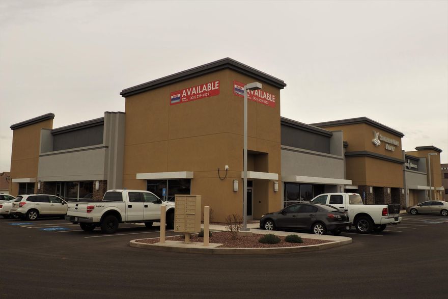 The last suite remaining in this newly constructed 20,000 sq. ft. medical building. Currently two tenants in the building. Plenty of parking as well as flexible c-2 zoning and works for any potential business. Visible from I-15 ad only a half a mile from the hospital. This building is located in the center of St.George with high counts of traffic.