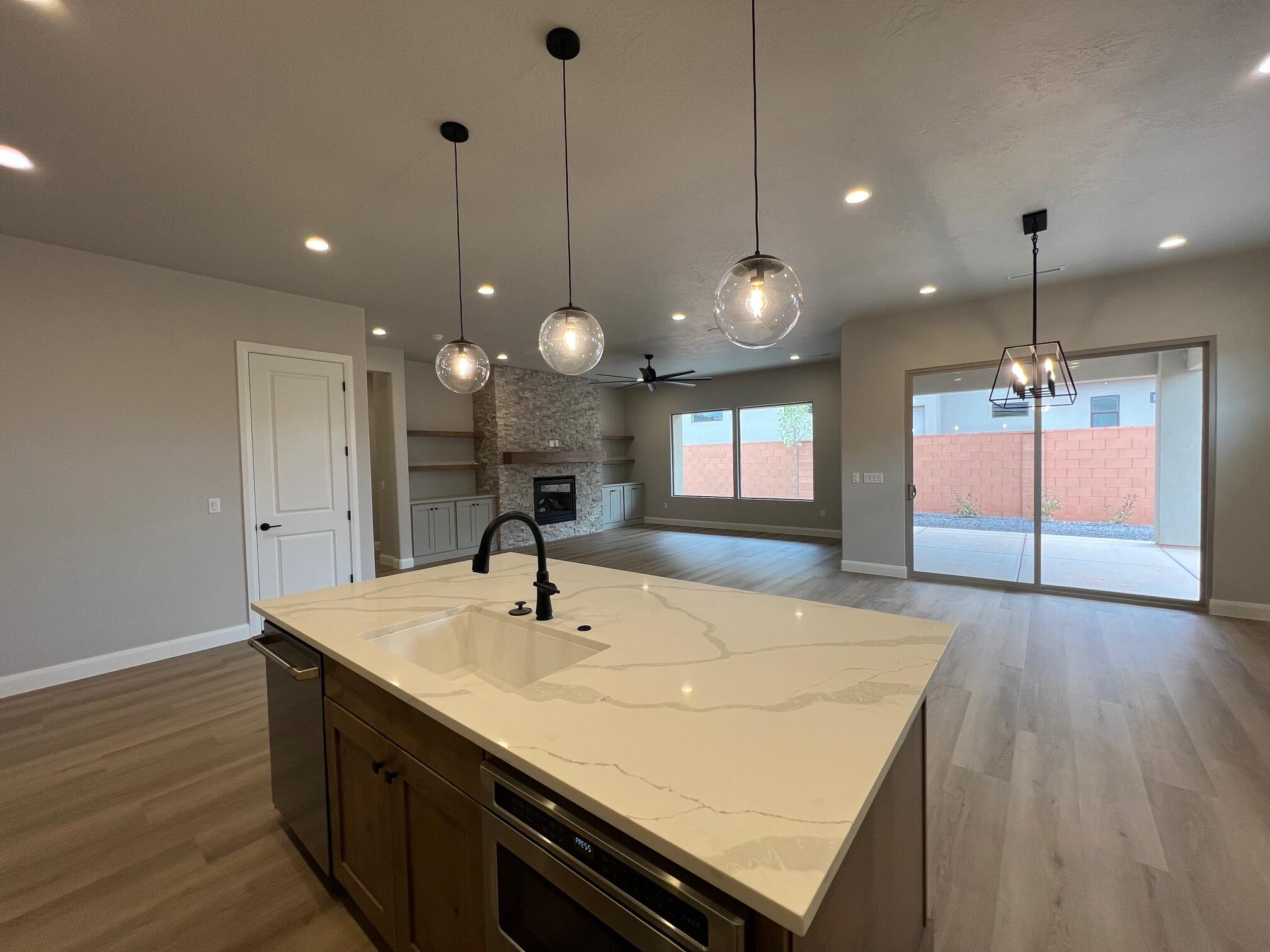 UNITY VILLAGE - Residential