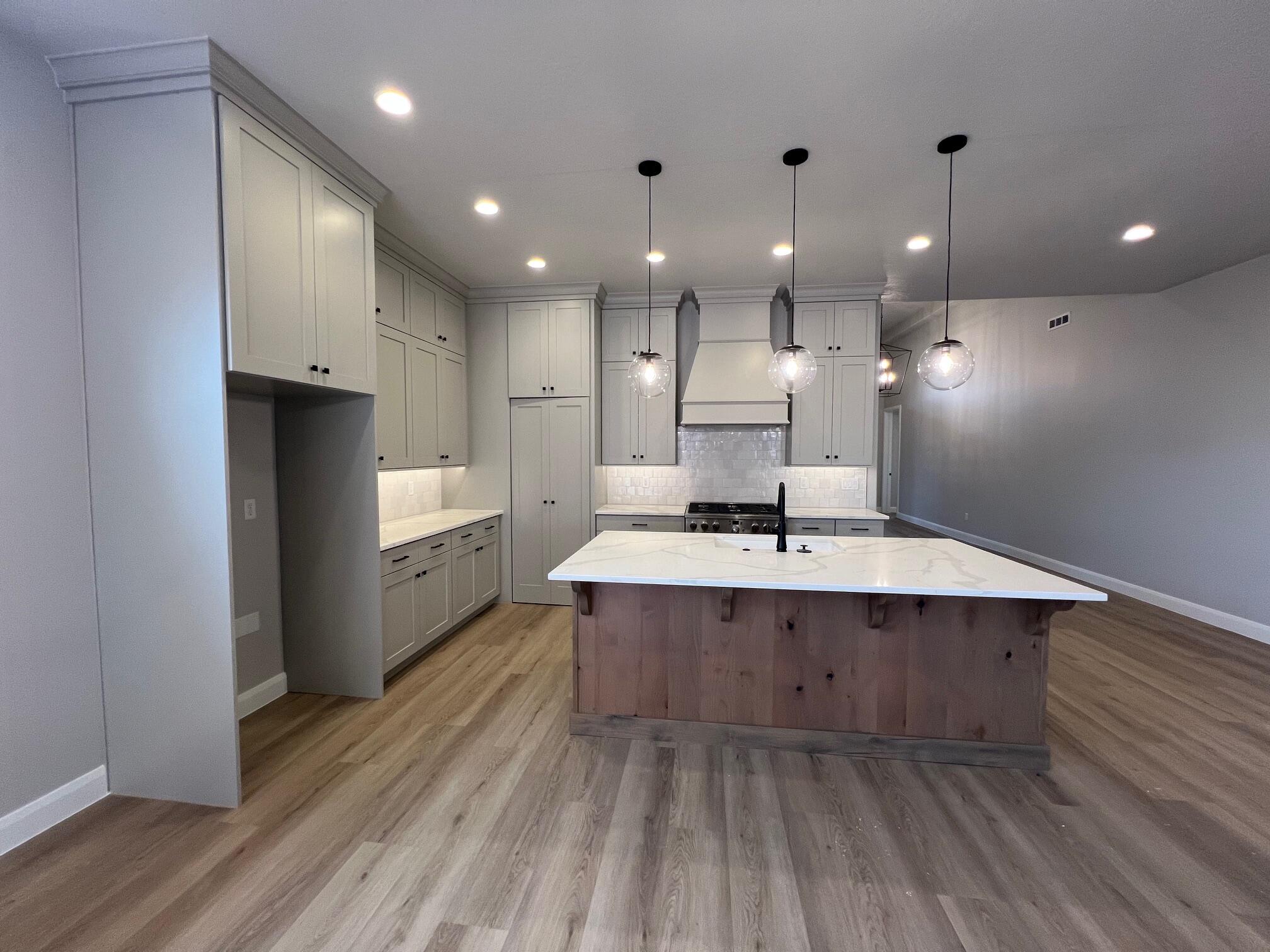 UNITY VILLAGE - Residential