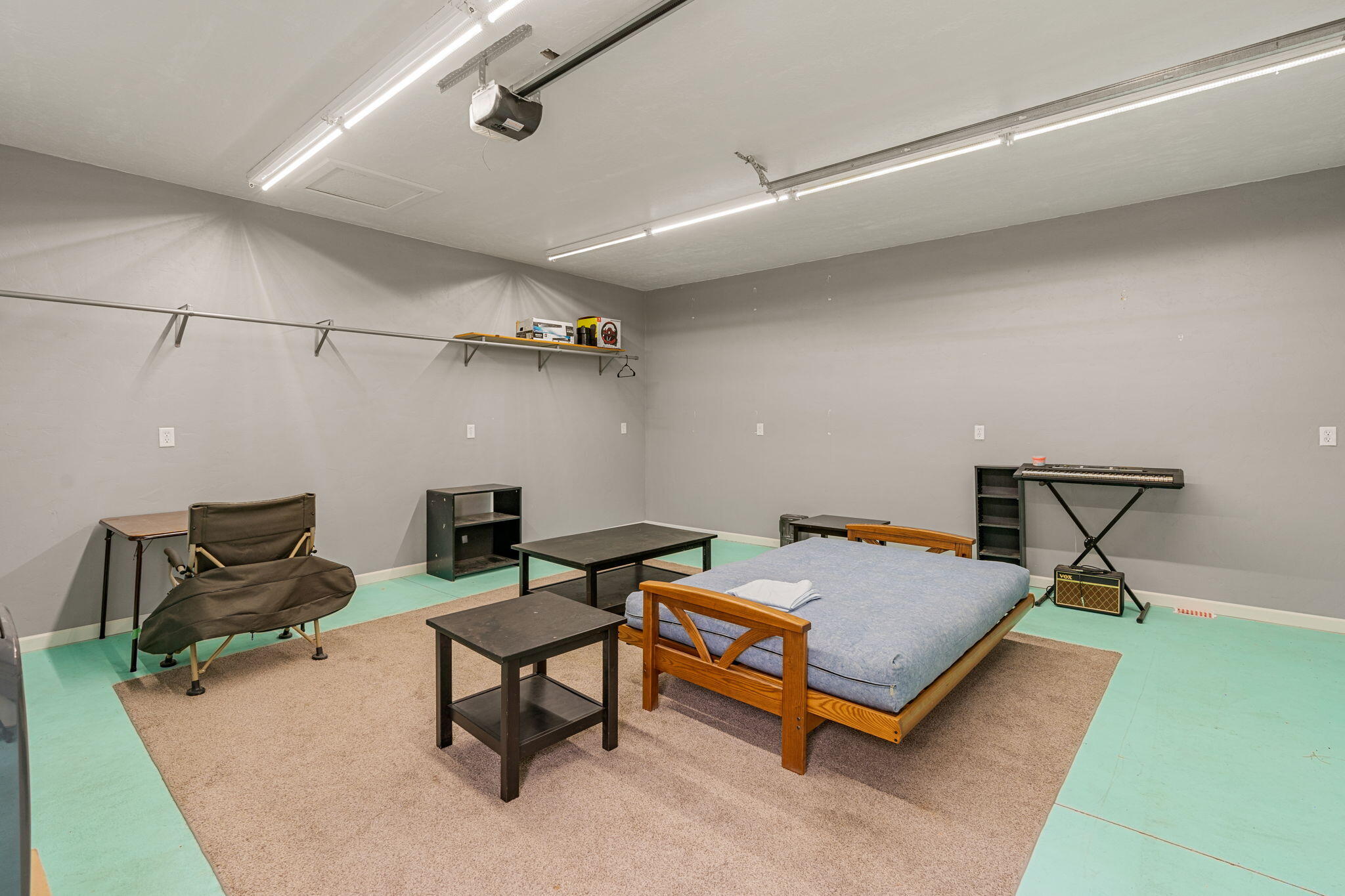 HIGH CHAPARRAL AT THE WASHINGTON BENCH - Residential