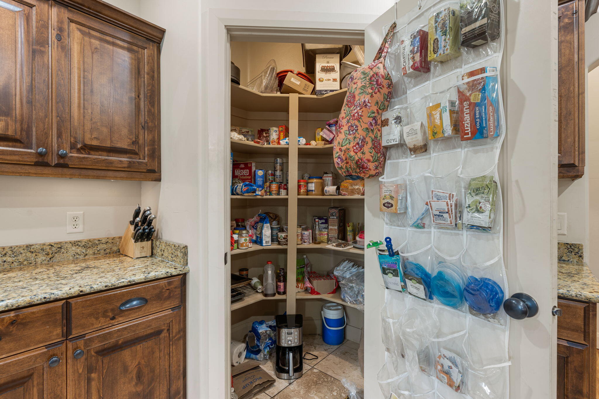 HIGH CHAPARRAL AT THE WASHINGTON BENCH - Residential