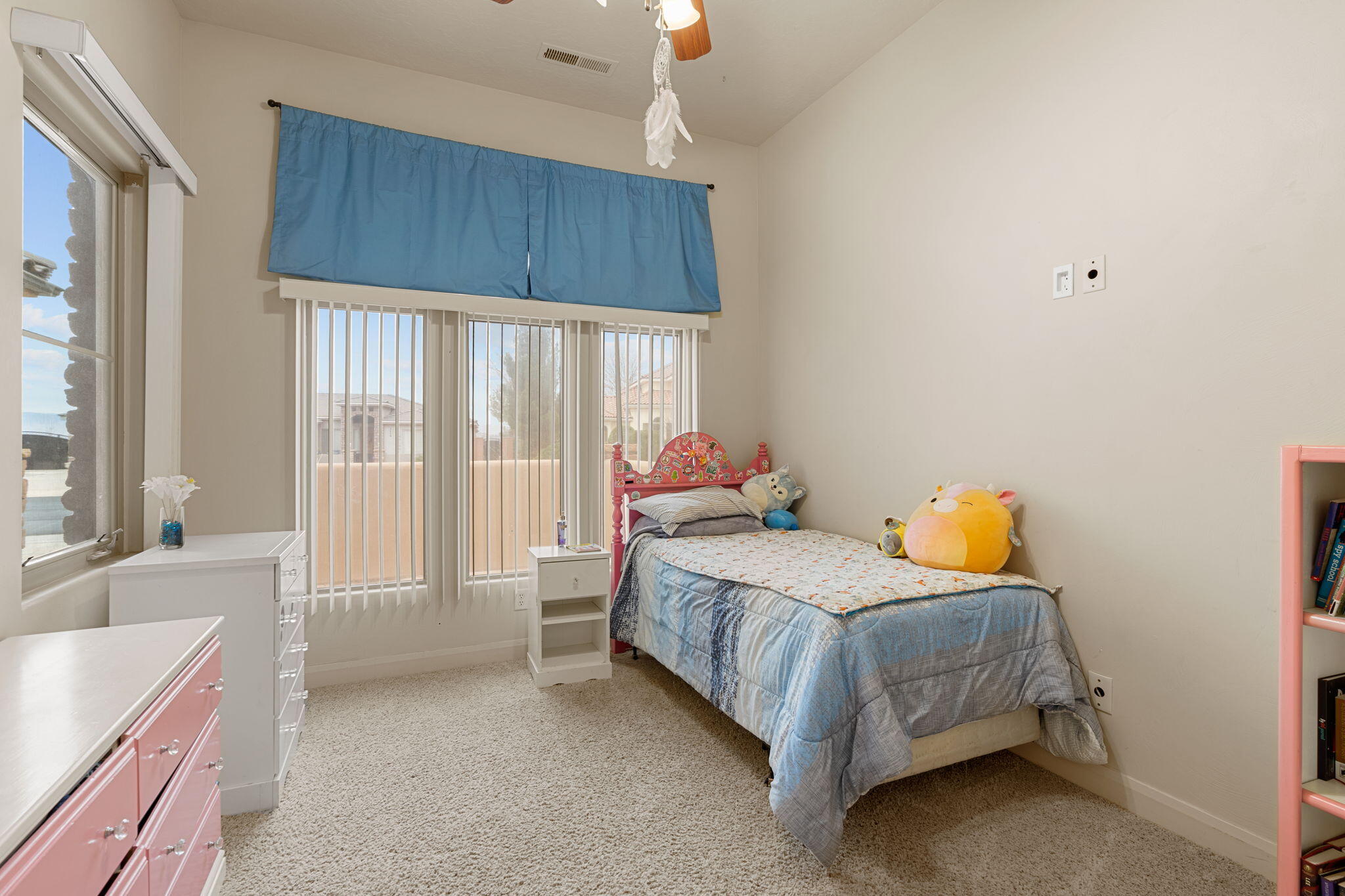 HIGH CHAPARRAL AT THE WASHINGTON BENCH - Residential