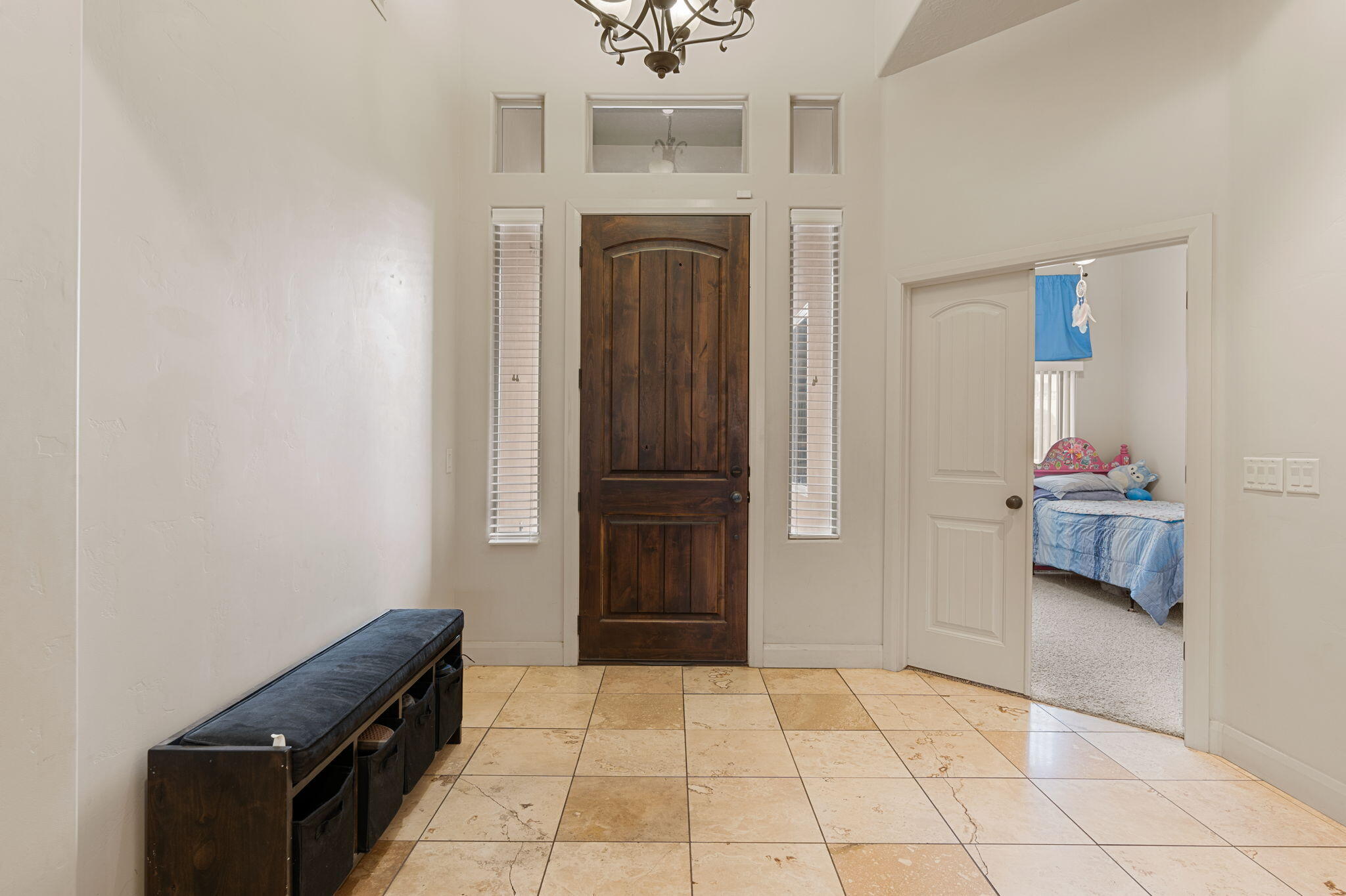 HIGH CHAPARRAL AT THE WASHINGTON BENCH - Residential