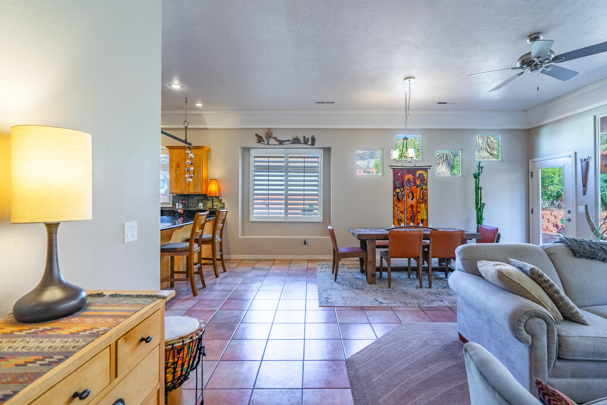 PARADISE CANYON - Residential