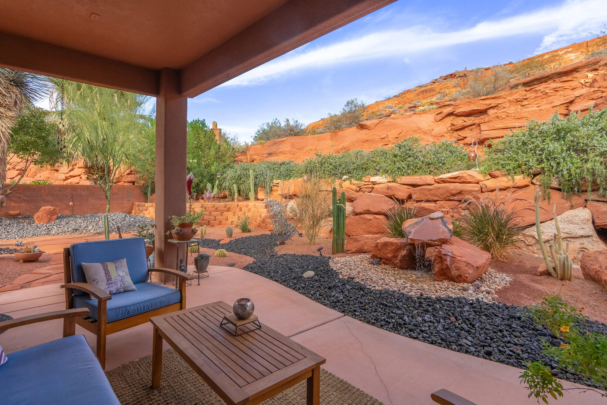 PARADISE CANYON - Residential