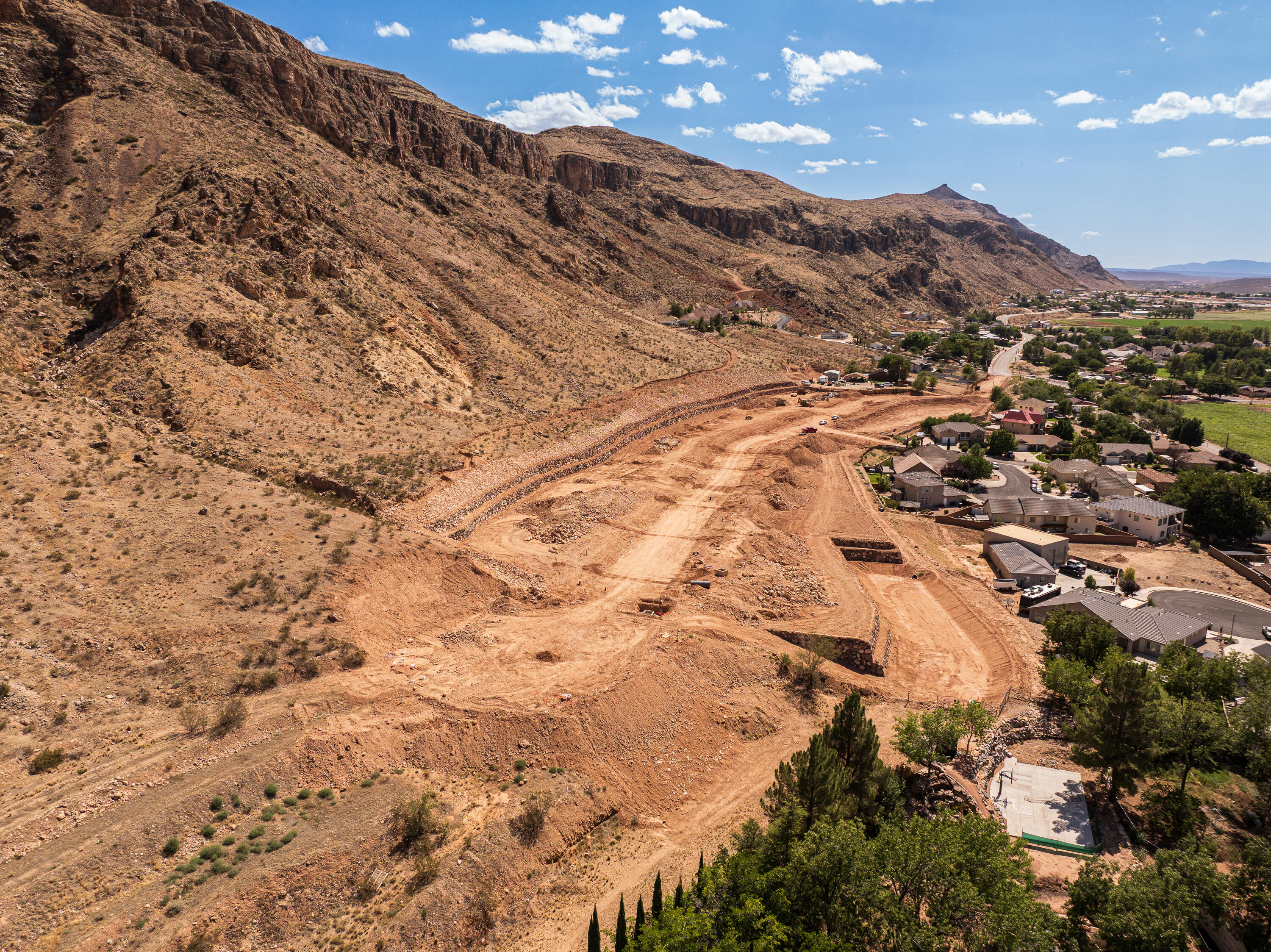 HURRICANE LOCAL - Land