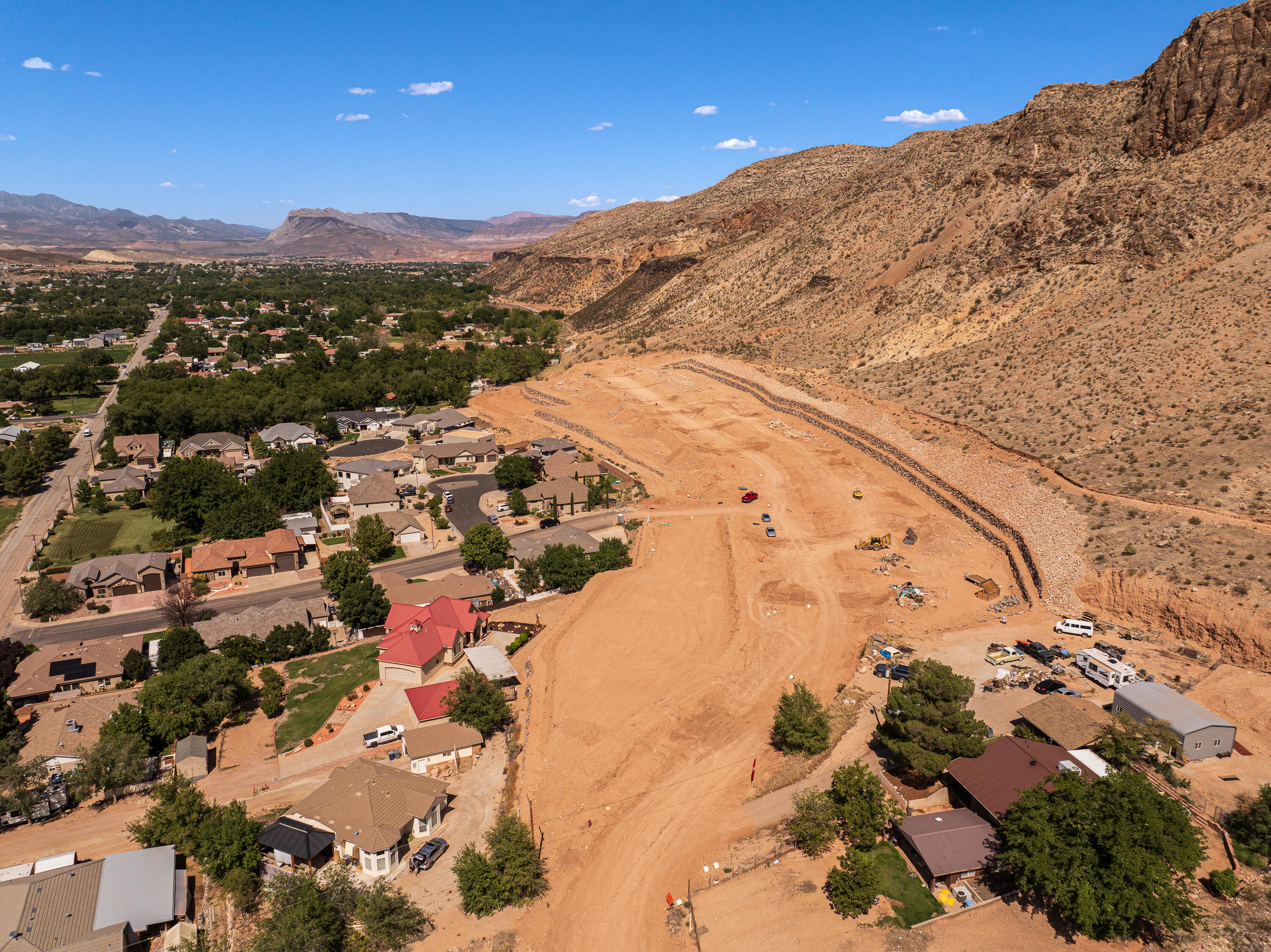 HURRICANE LOCAL - Land