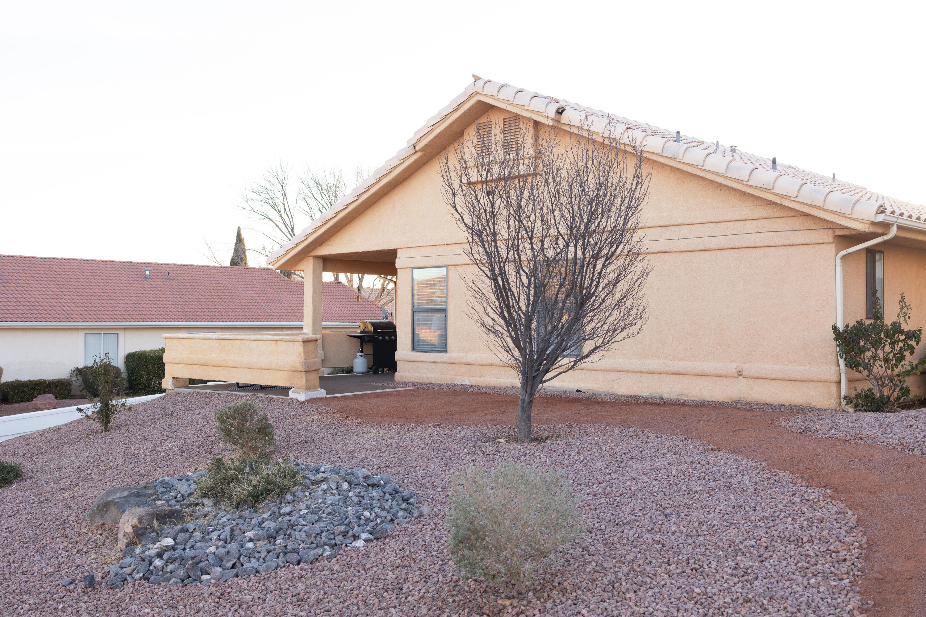 DESERT IMAGES TOWNHOMES - Residential