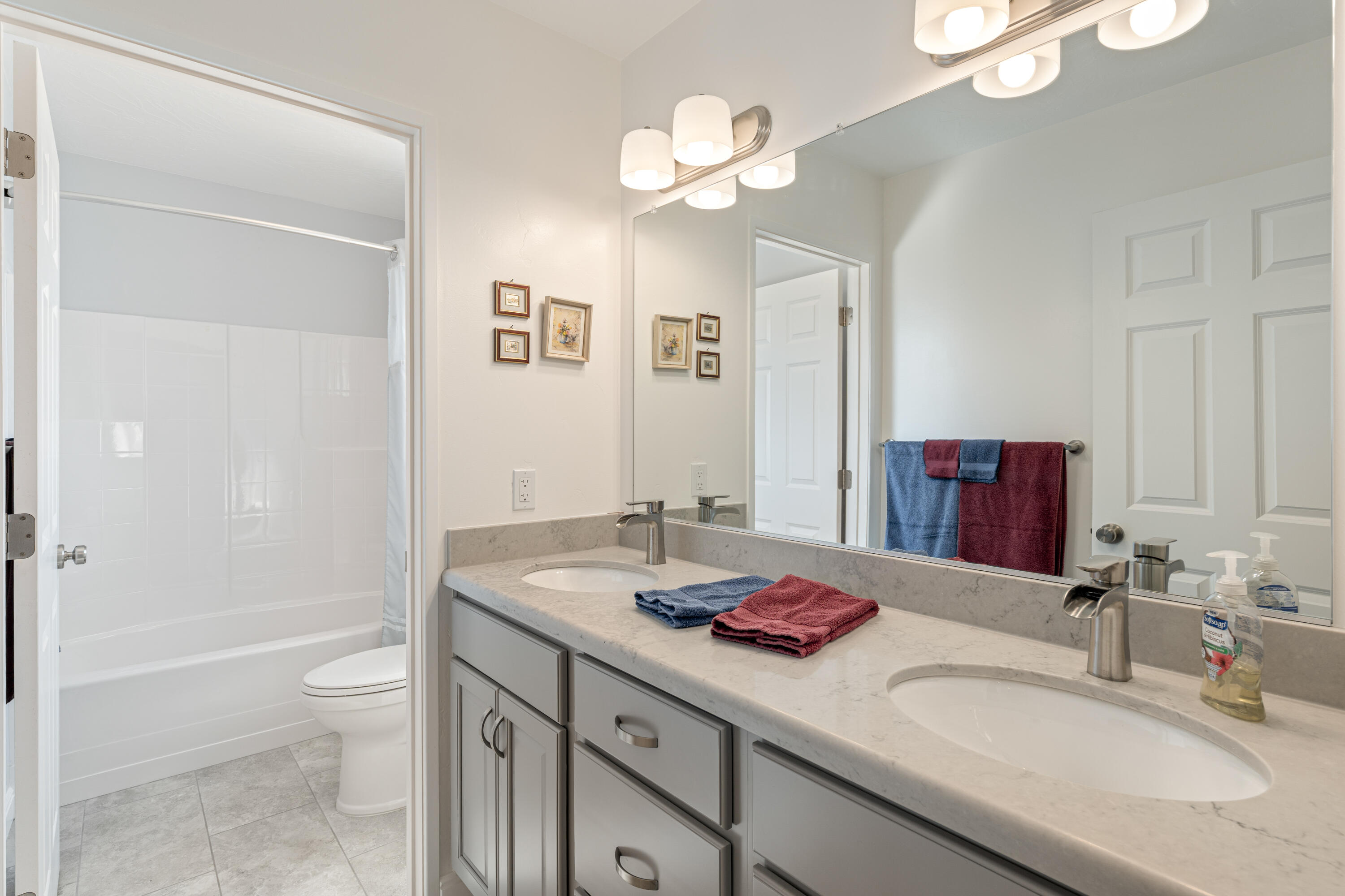 MAJESTIC SUNSET - Residential