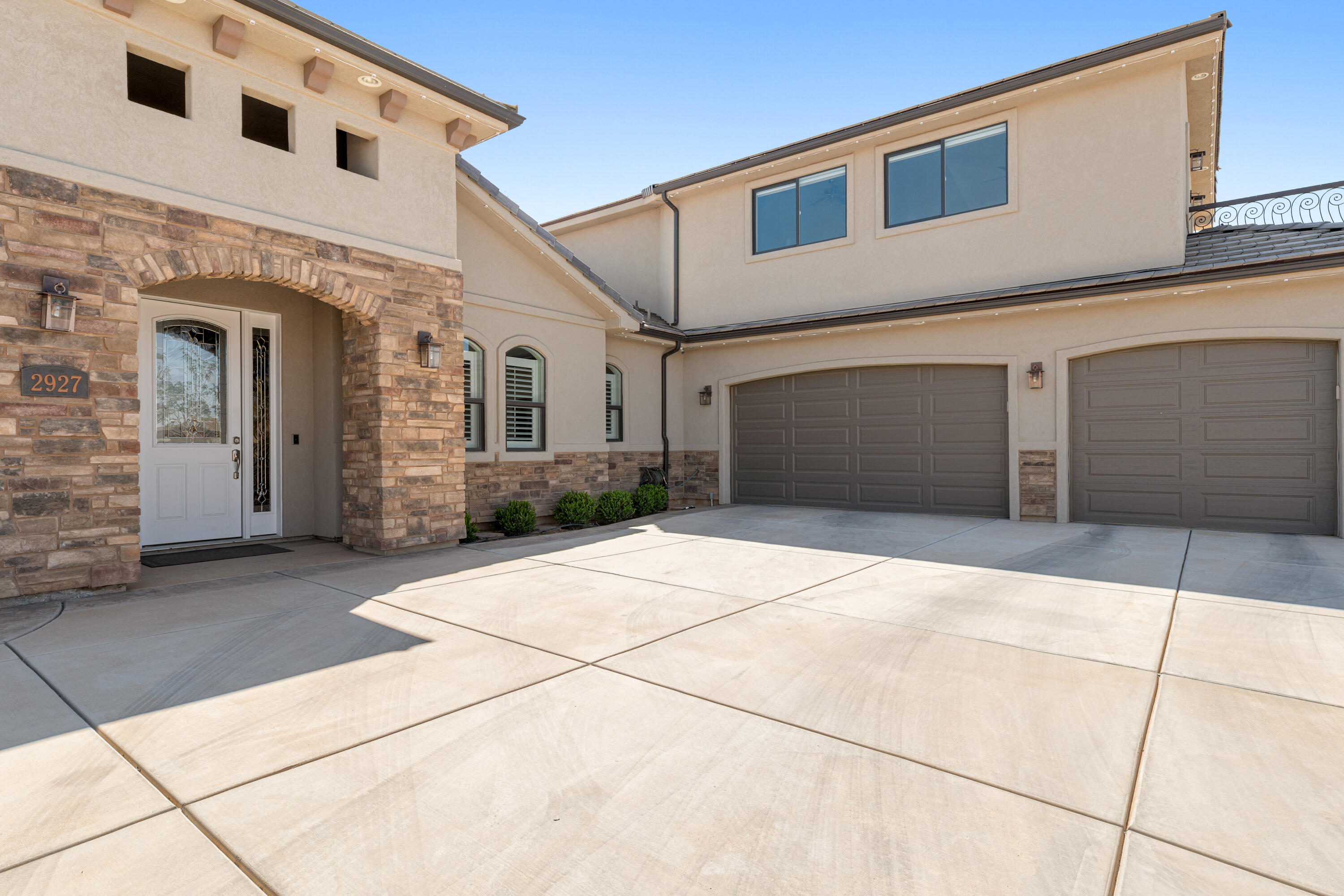 MAJESTIC SUNSET - Residential