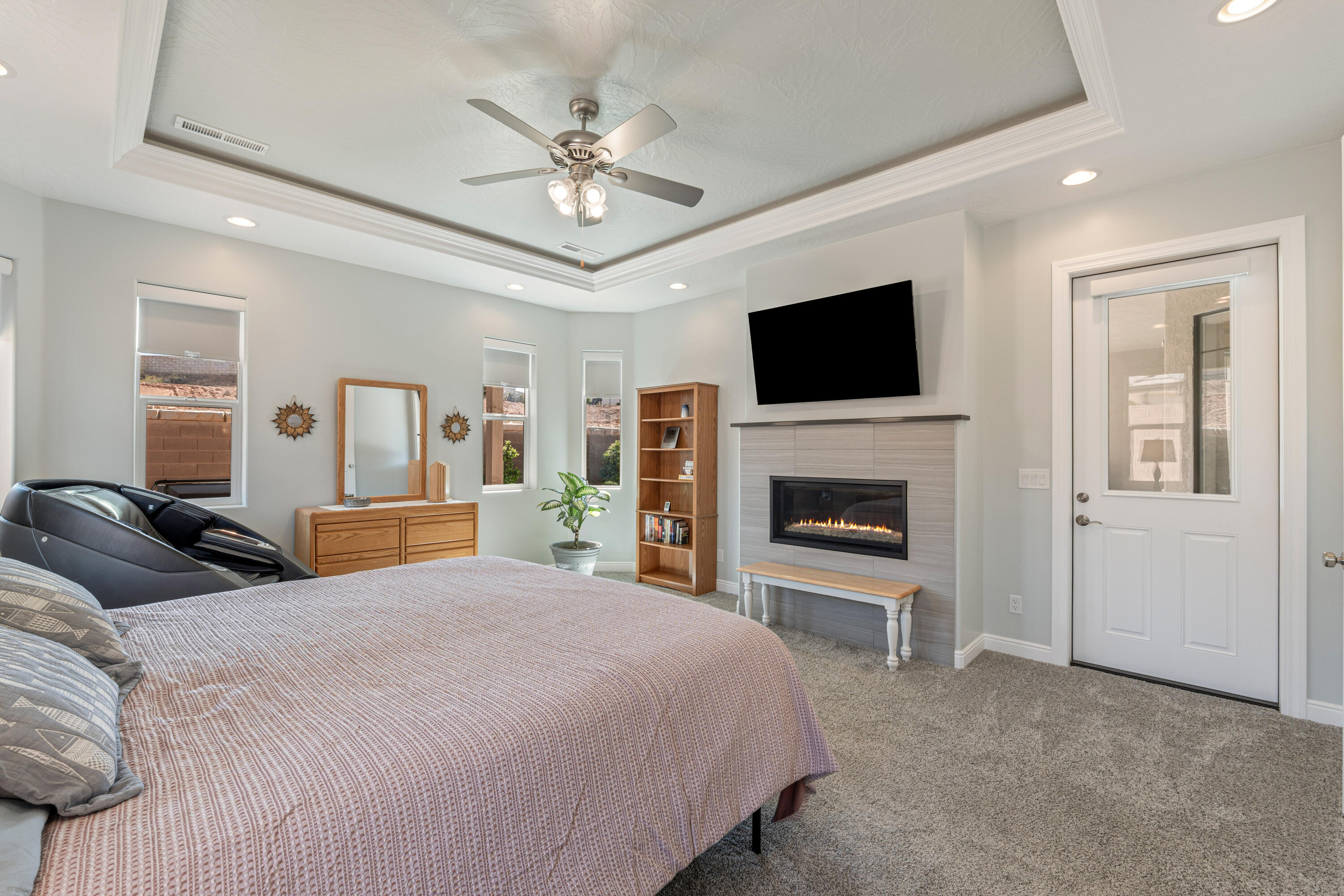 MAJESTIC SUNSET - Residential