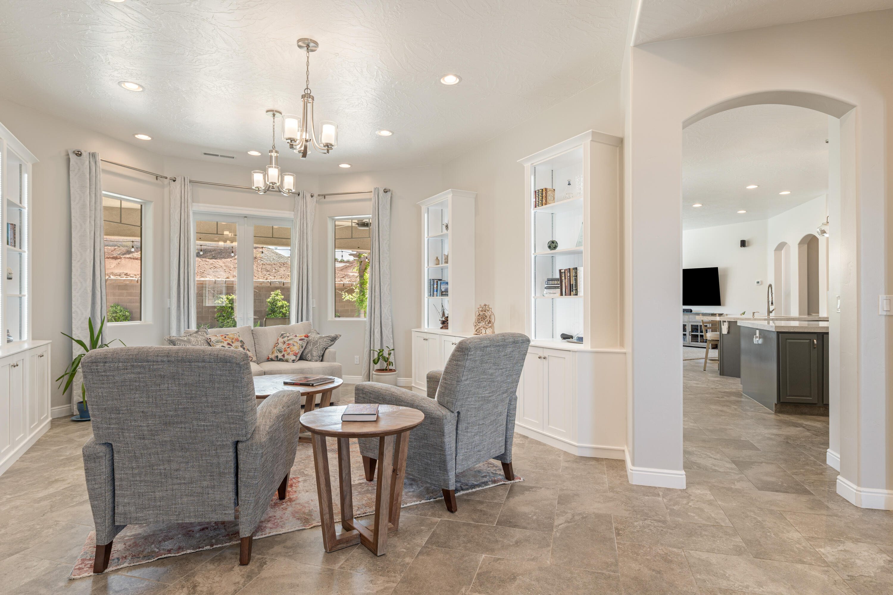 MAJESTIC SUNSET - Residential